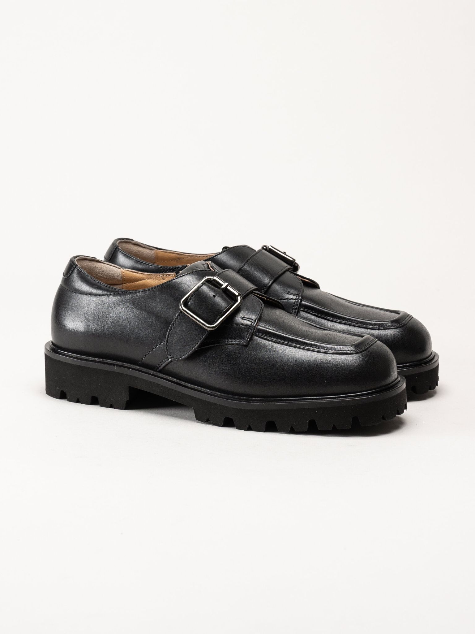 Unisa - Svarta loafers i skinn