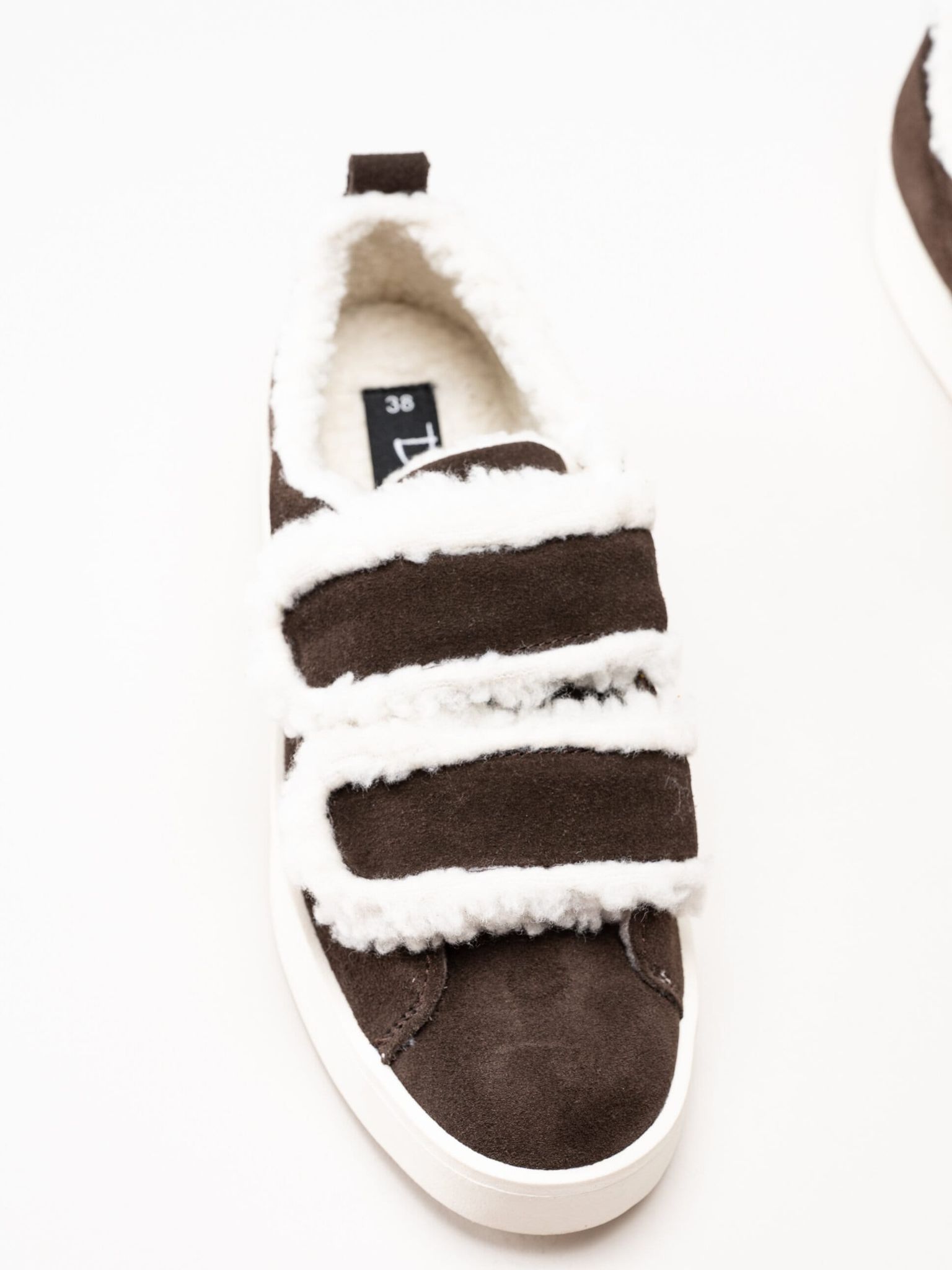 Duffy - Leuca Uno - Mörkbruna sneakers i mocka