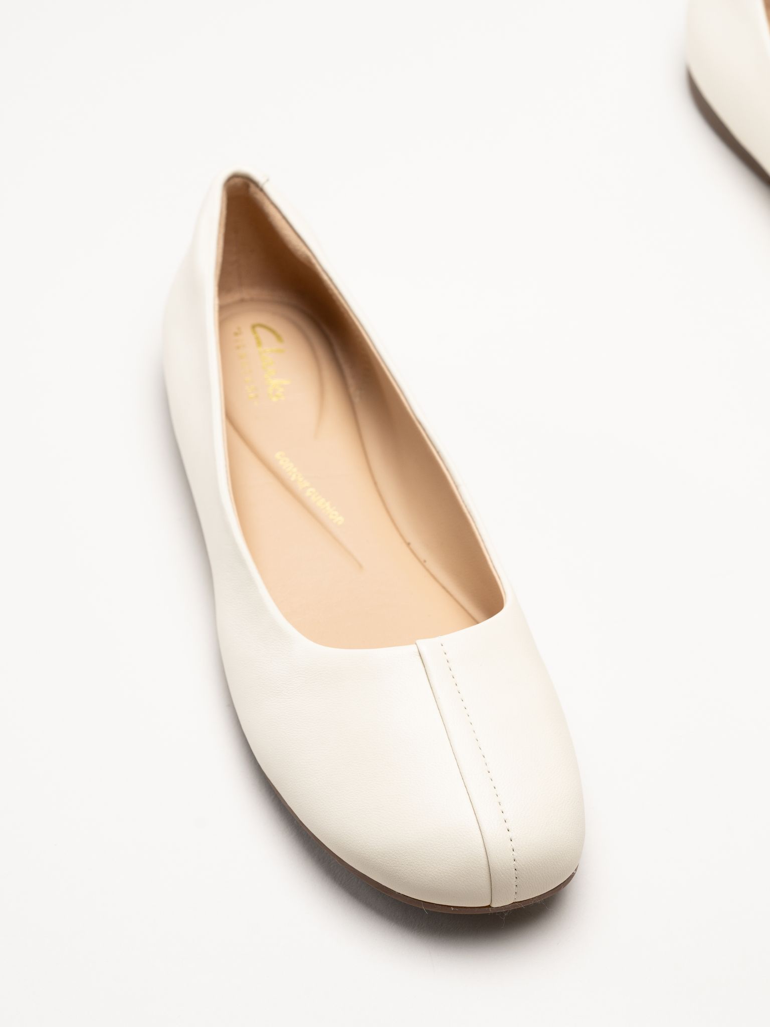Clarks - Livia Lily - Beige ballerinaskor