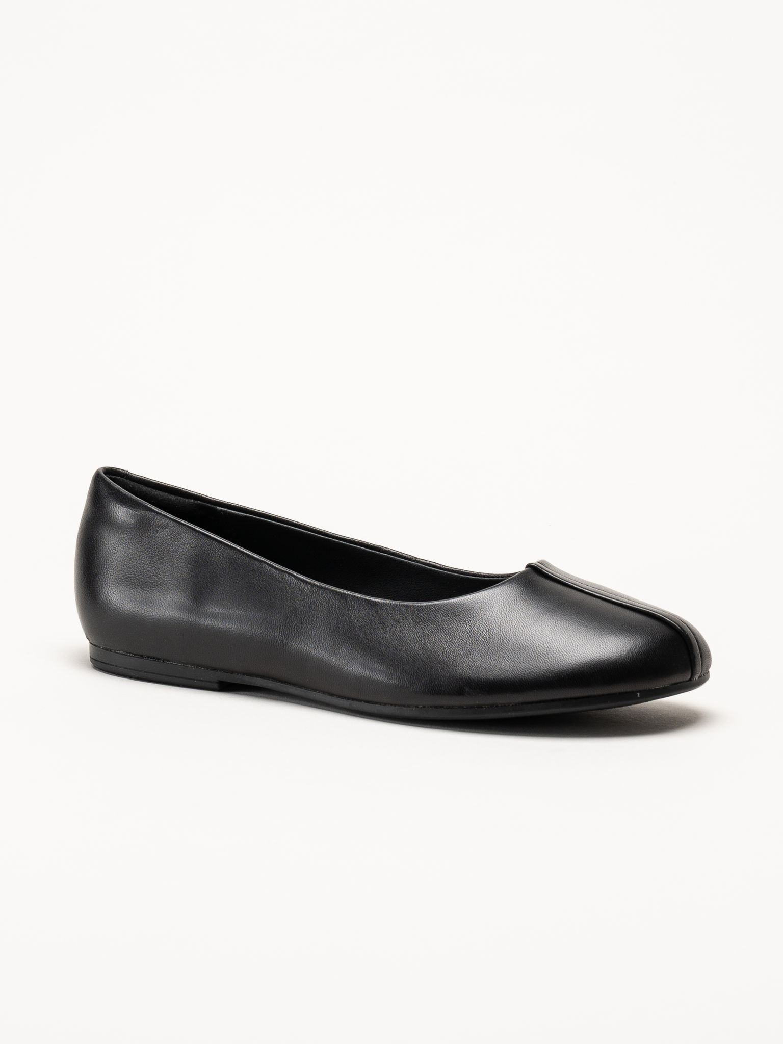 Clarks - Livia Lily - Svarta ballerinaskor