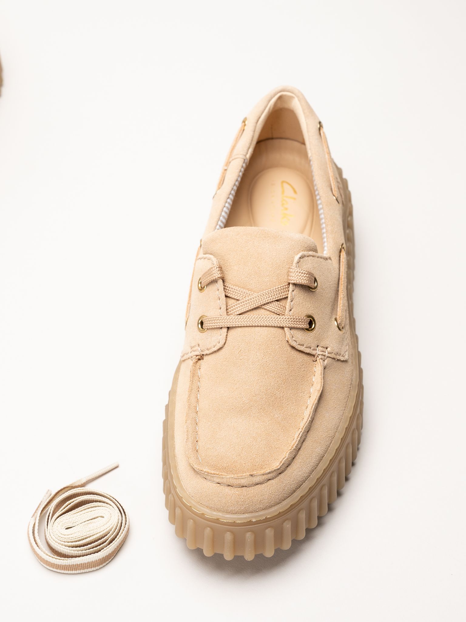 Clarks - Torhill Boat - Beige snörskor i mocka