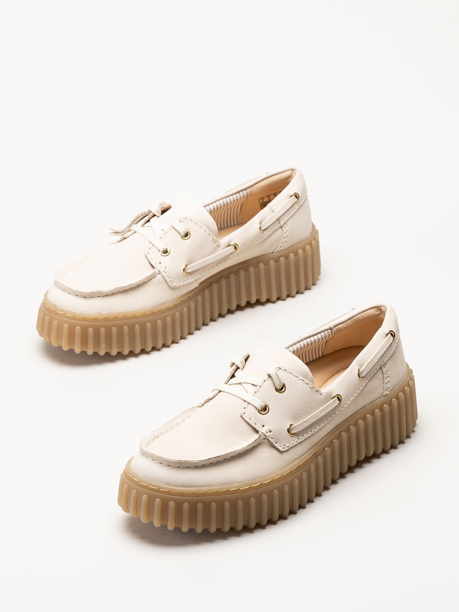 Clarks - Torhill Boat - Offwhite snörskor i nubuck