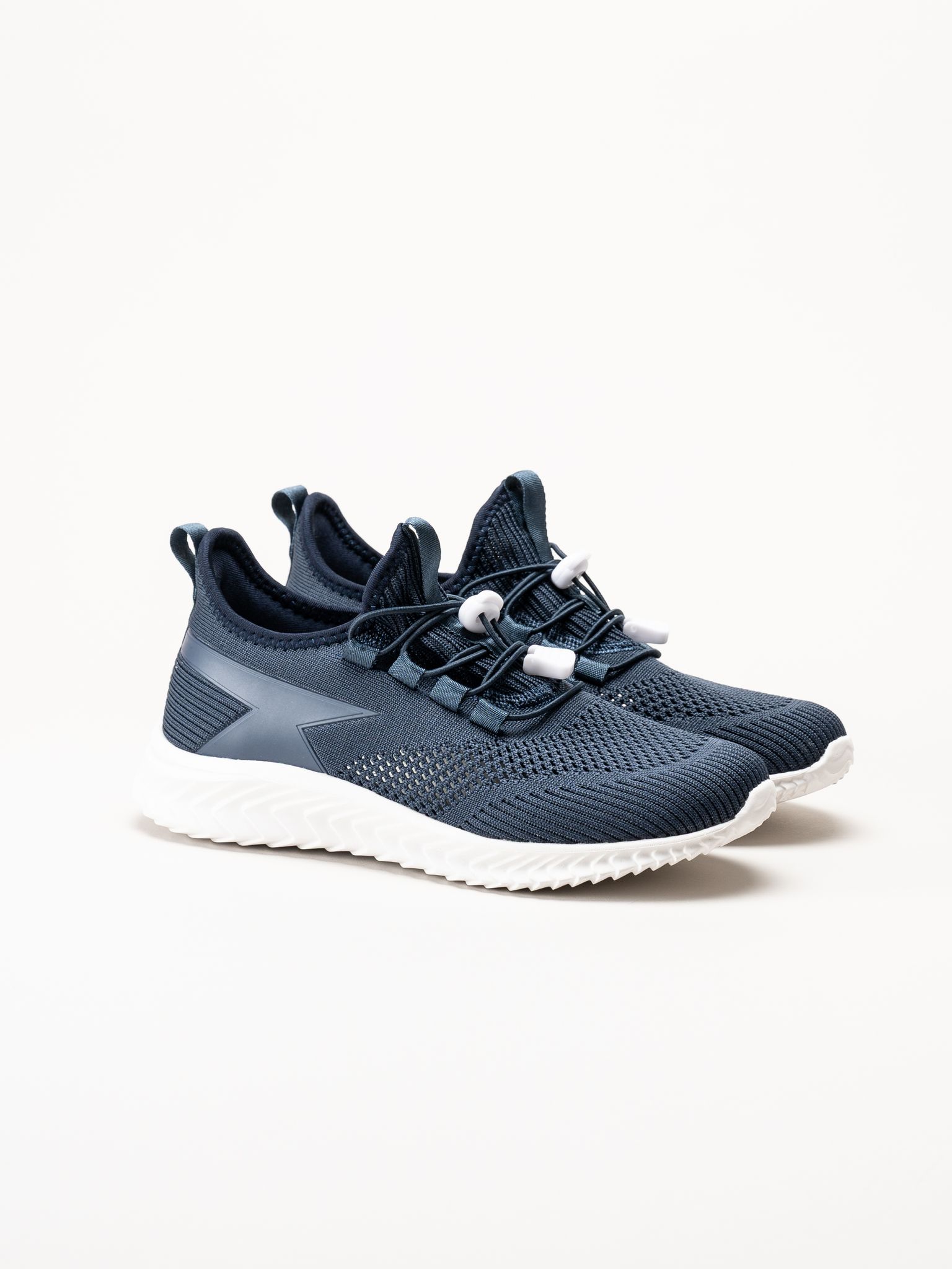 Soft Comfort - Heliett - Mörkblå sneakers i stickad textil