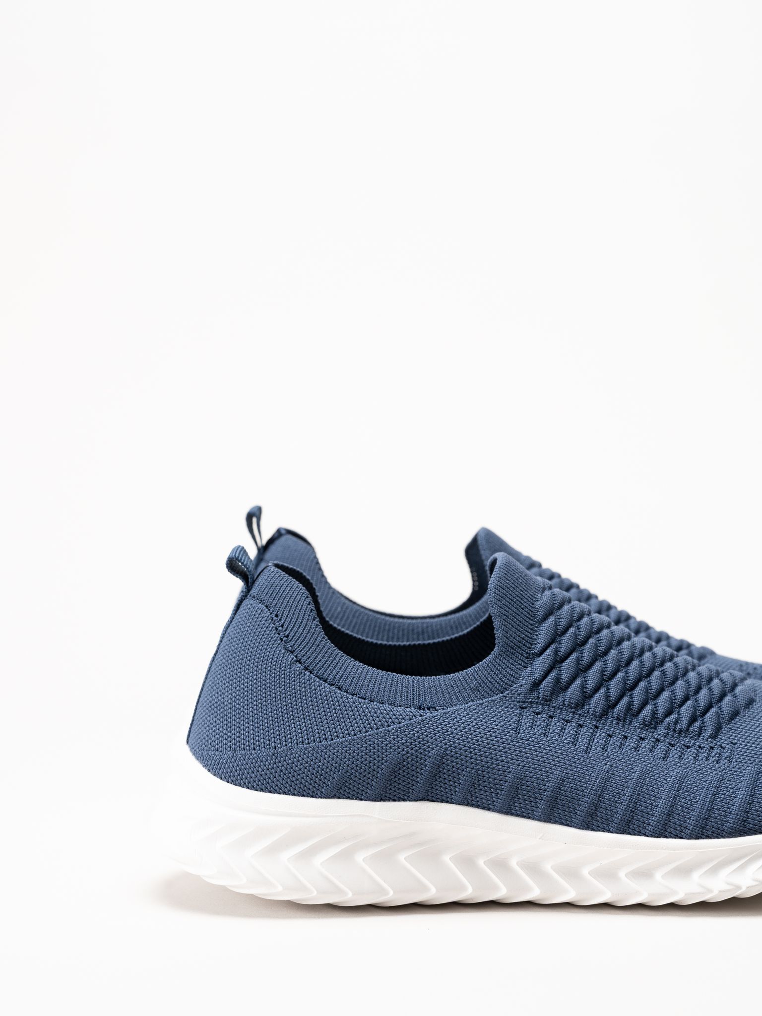 Soft Comfort - Swiss - Marinblå sneakers i stickad textil