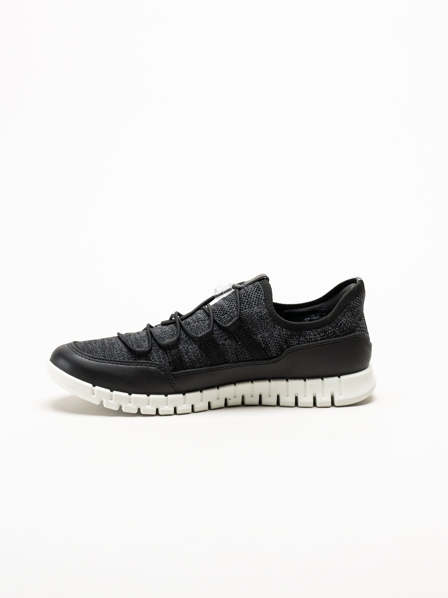 Ecco - Gruuv Lite W Tex sneaker - Svarta sneakers i mesh