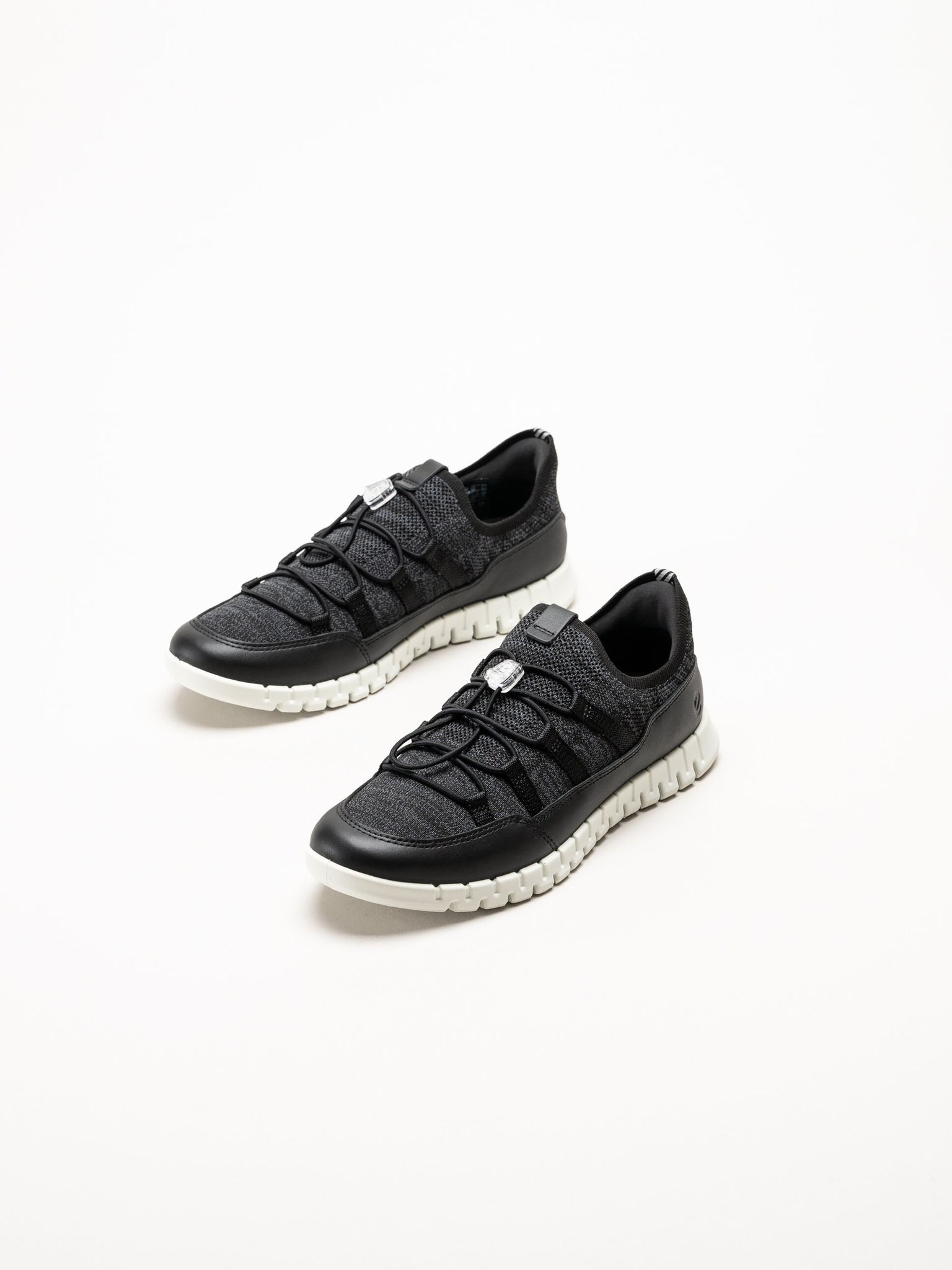 Ecco - Gruuv Lite W Tex sneaker - Svarta sneakers i mesh