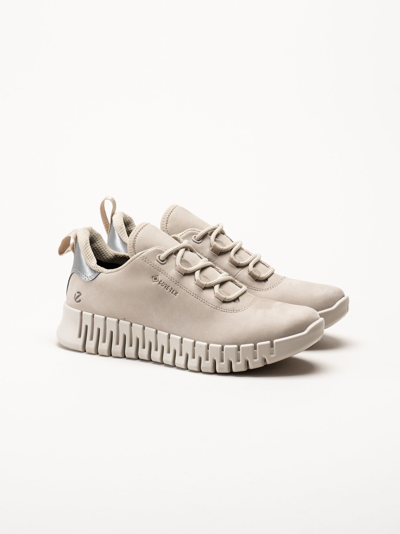 Ecco - Gruuv W Sneaker Lea GTX - Beige sneakers i nubuck