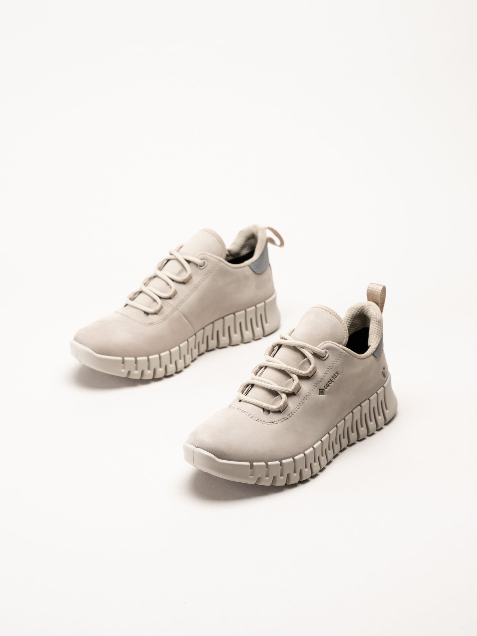 Ecco - Gruuv W Sneaker Lea GTX - Beige sneakers i nubuck