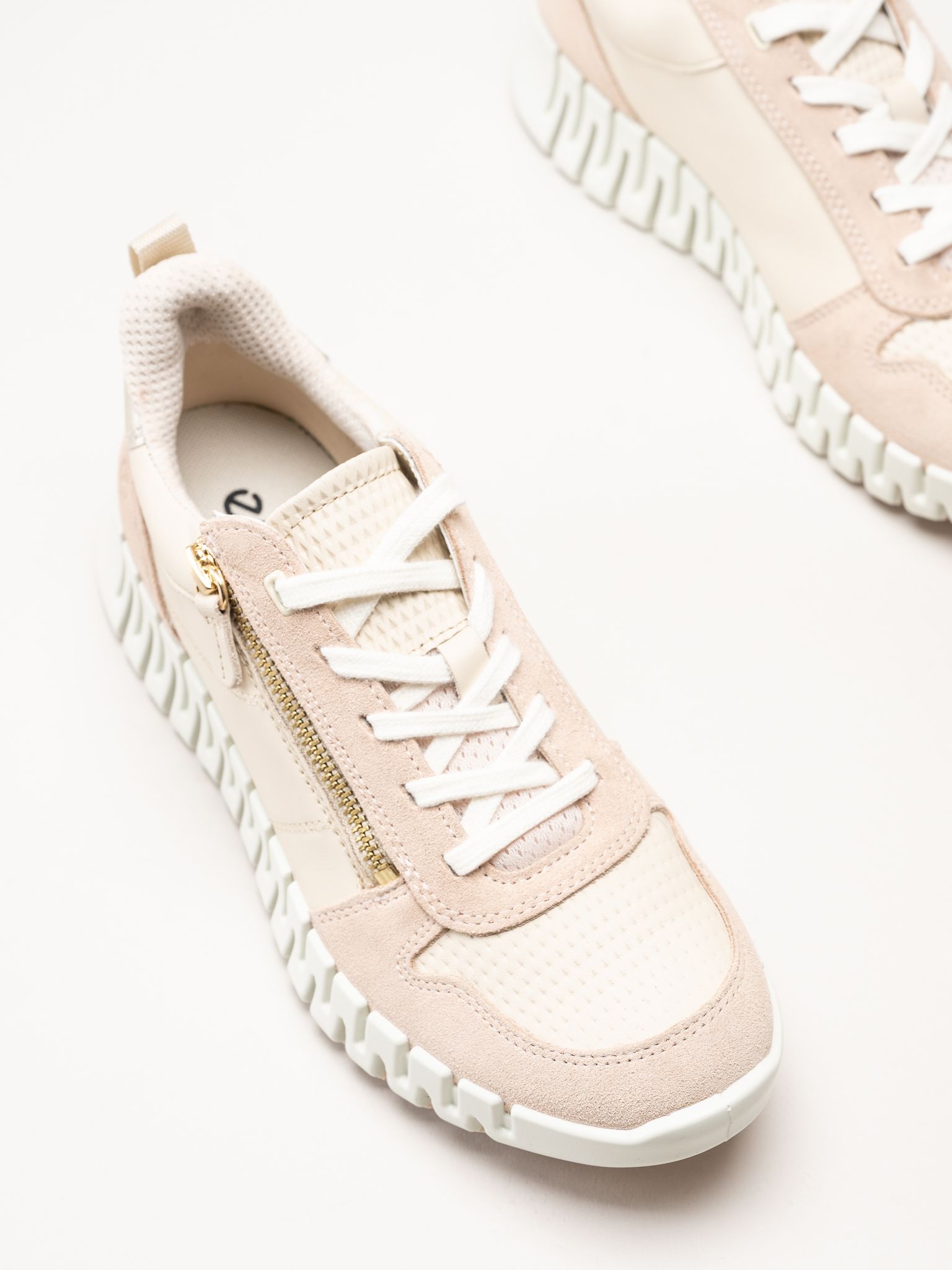 Ecco - Gruuv W Side Zip Lace - Ljusrosa sneakers i nubuck