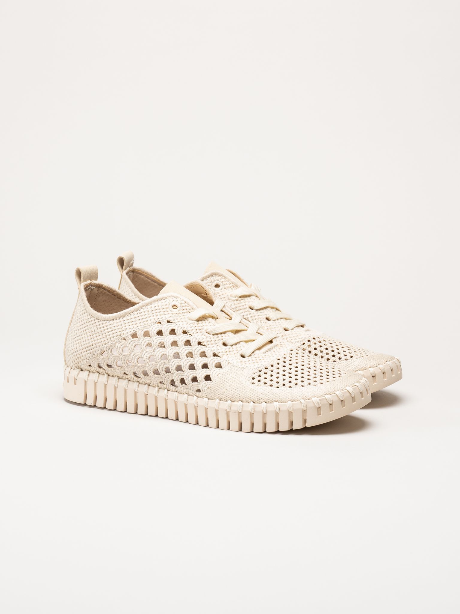 Ilse Jacobsen - Tulip Embroidery - Offwhite perforerade sneakers