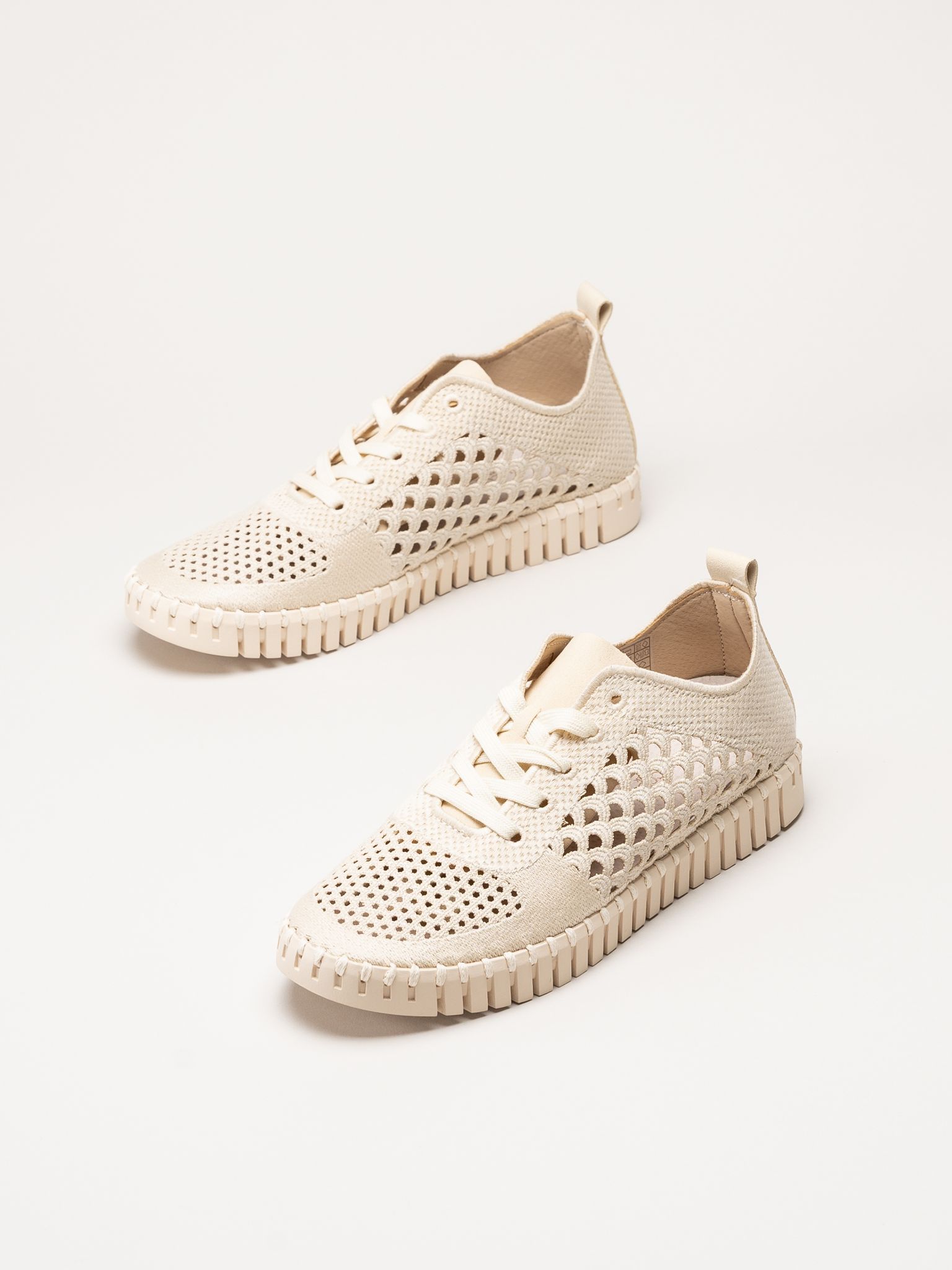 Ilse Jacobsen - Tulip Embroidery - Offwhite perforerade sneakers
