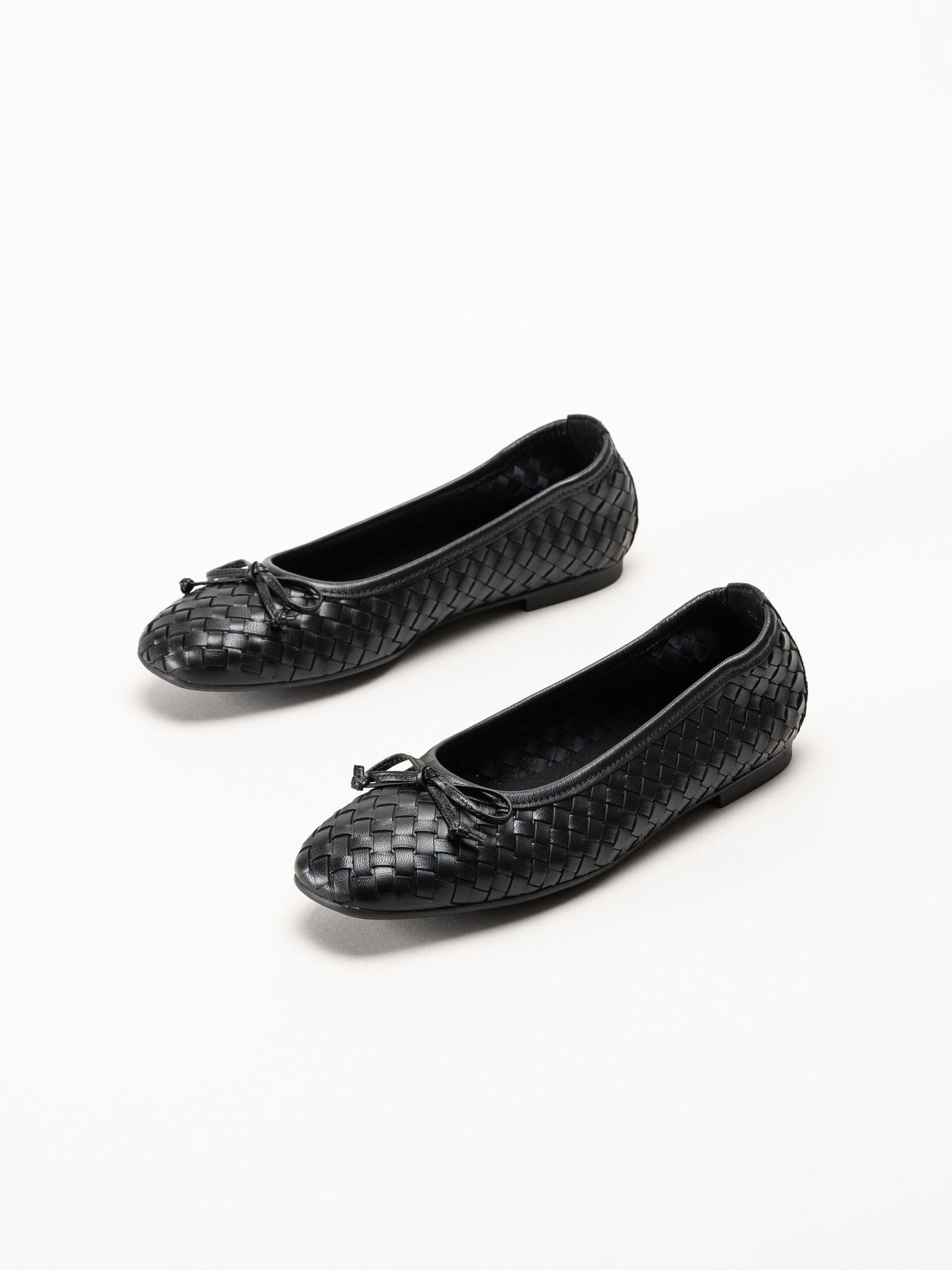 Gabor - Svarta ballerinaskor i skinn