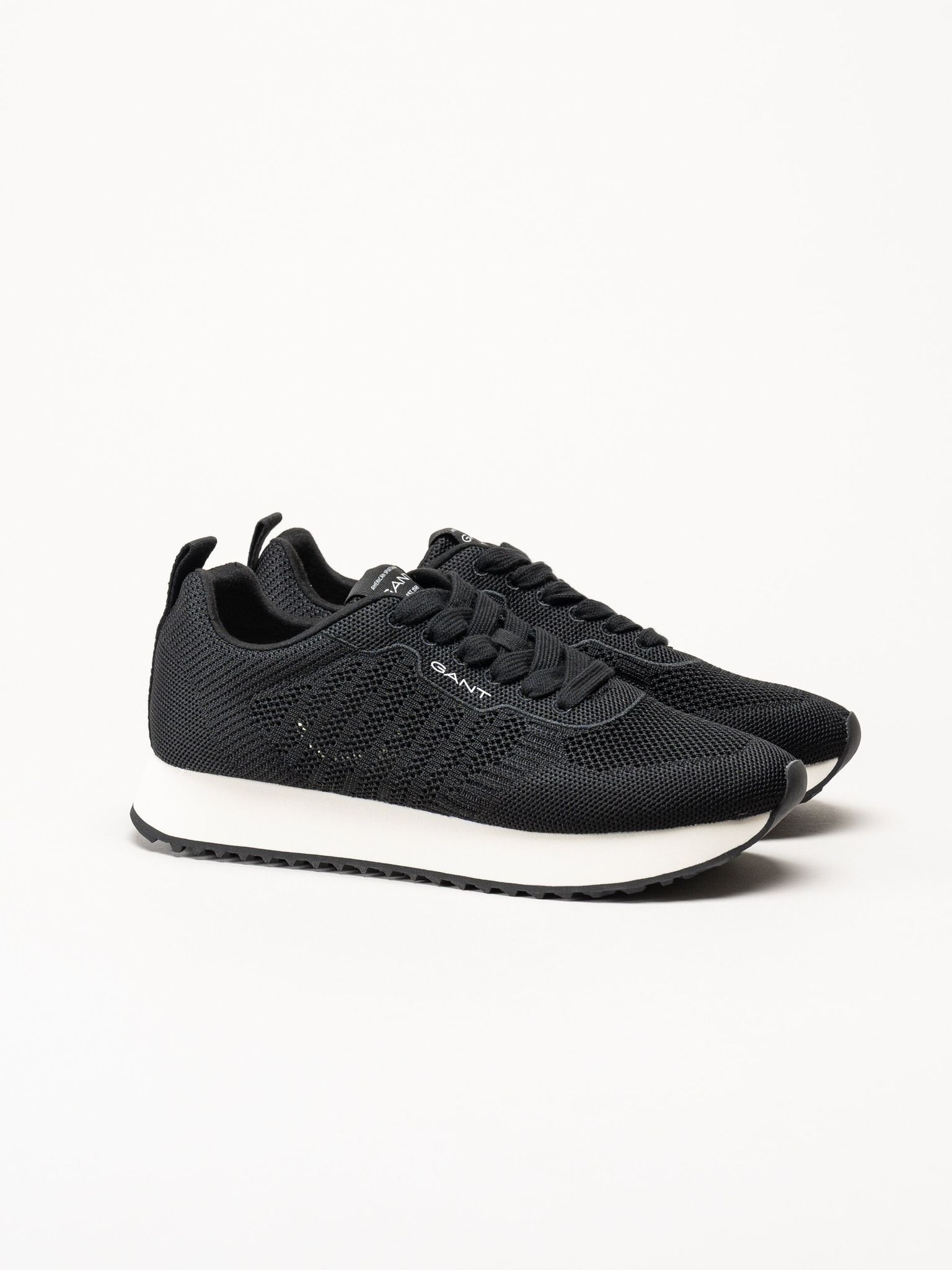 Gant Footwear - Bevinda - Svarta sneakers i stickad textil