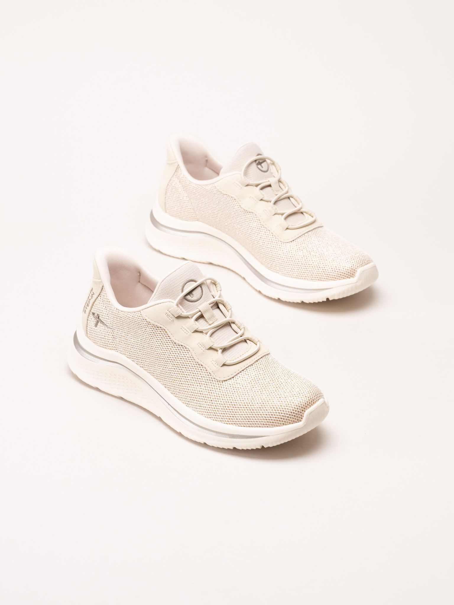 Tamaris - Wide fit - Beige sneakers i textil