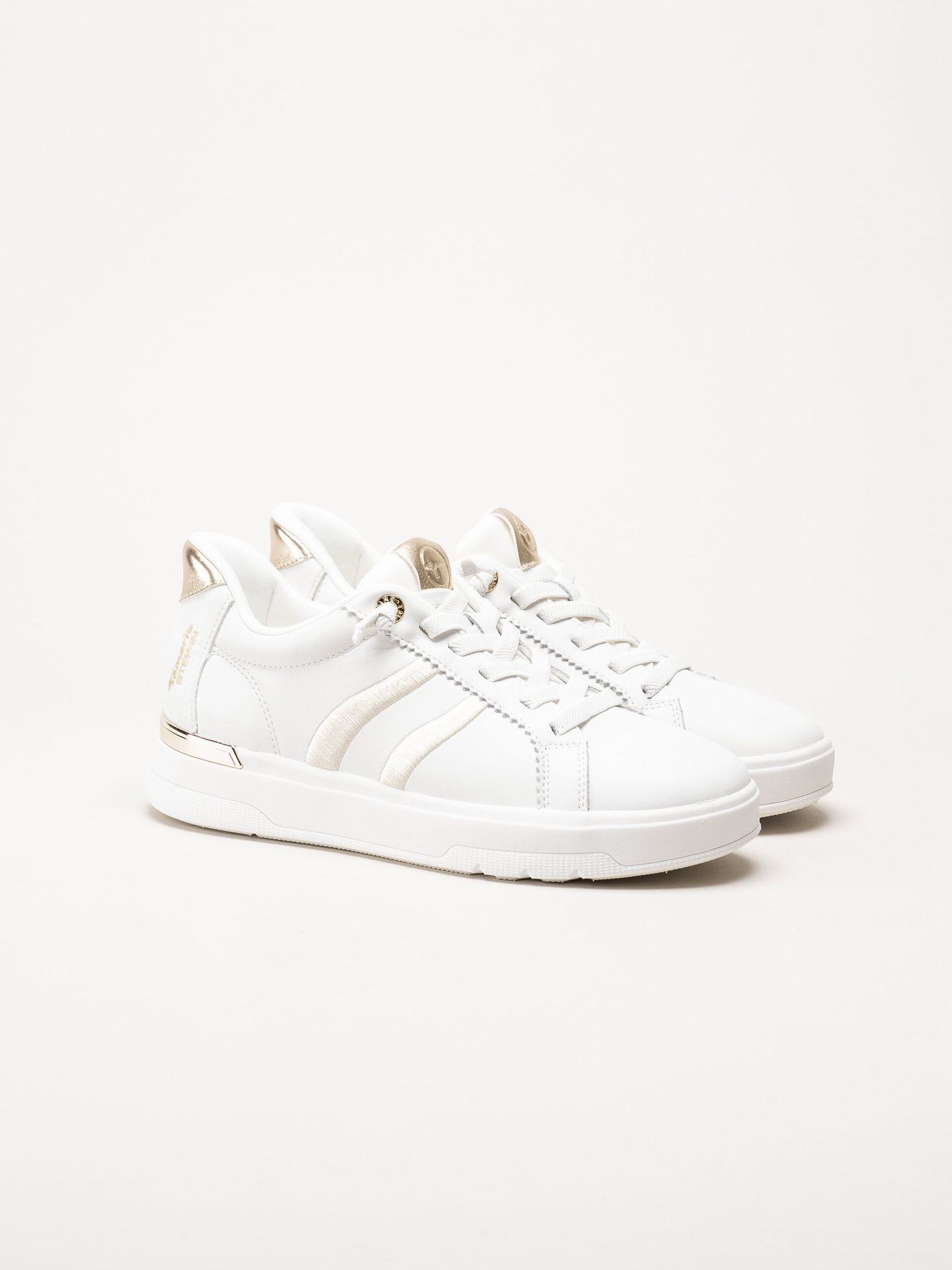 Tamaris - Wide fit - Vita sneakers i skinn