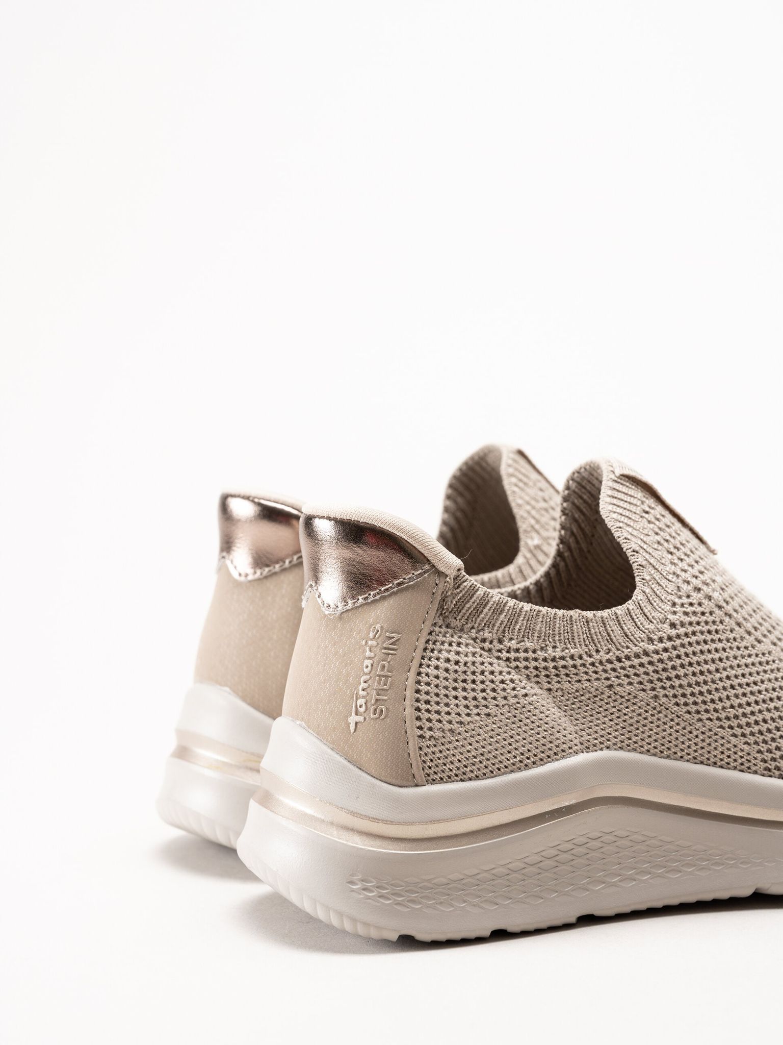 Tamaris Comfort - Beige sneakers i mesh