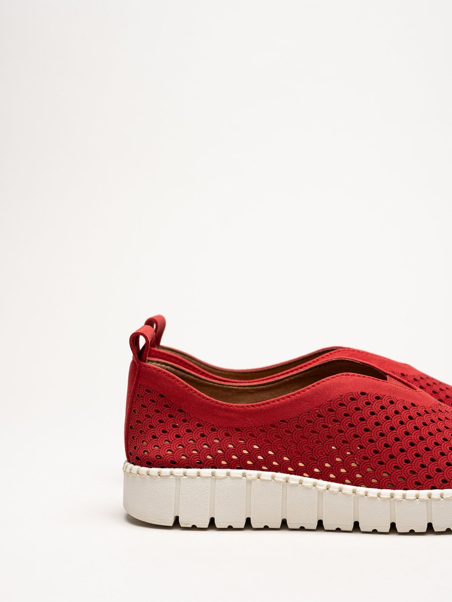 Jana - Röda slip on skor