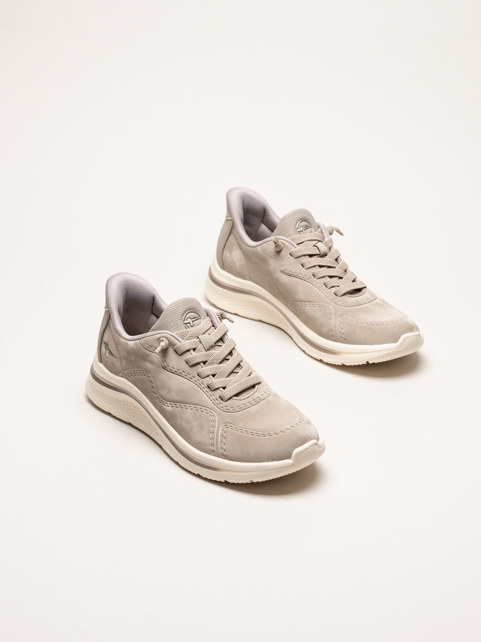 Tamaris Comfort - Beige sneakers i skinnimitation