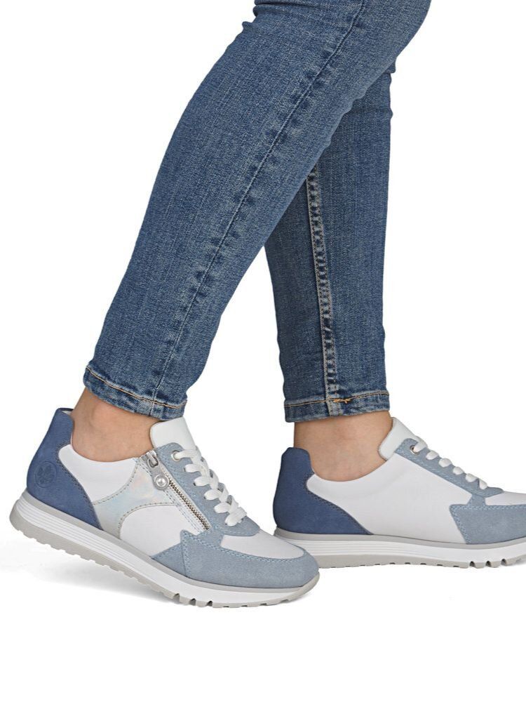 Rieker - Ljusblå sneakers i mocka och skinn