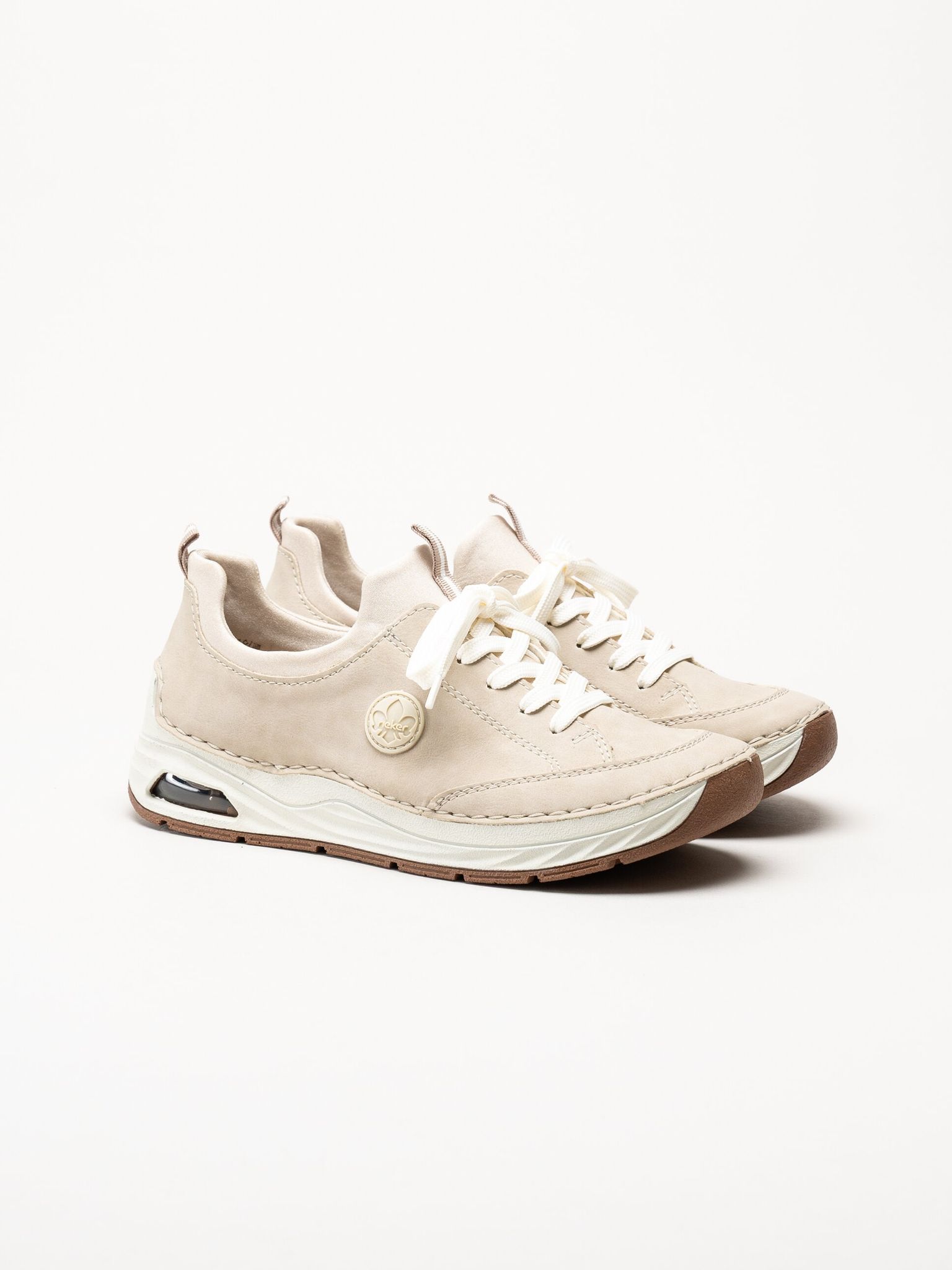 Rieker - Beige slip on skor