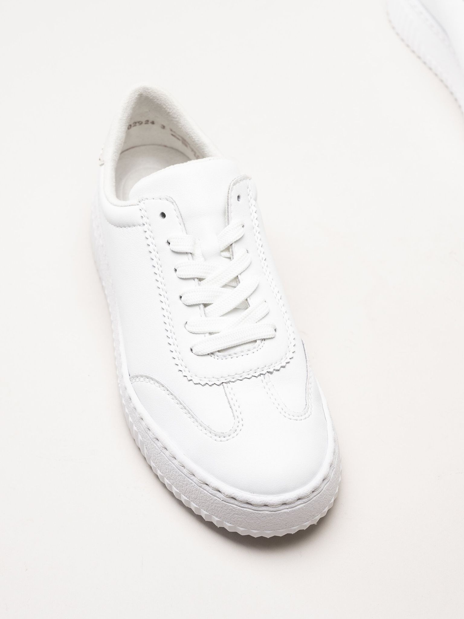 Rieker - Vita sneakers i skinn