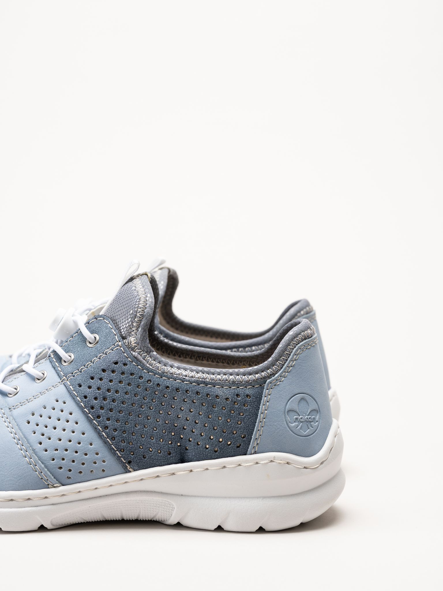 Rieker - Ljusblå slip on skor