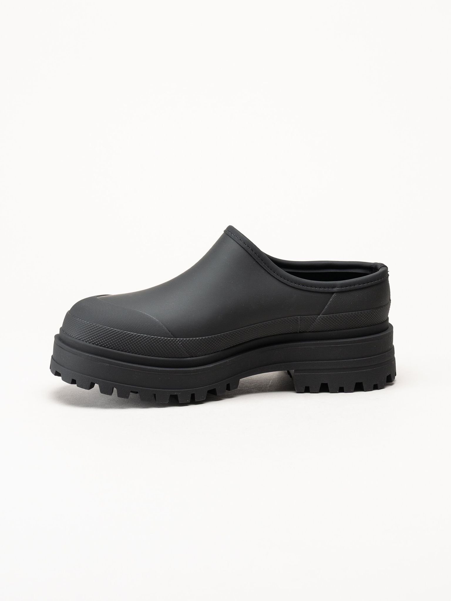 Tretorn - Ari Clog - Svarta slip on skor i naturgummi