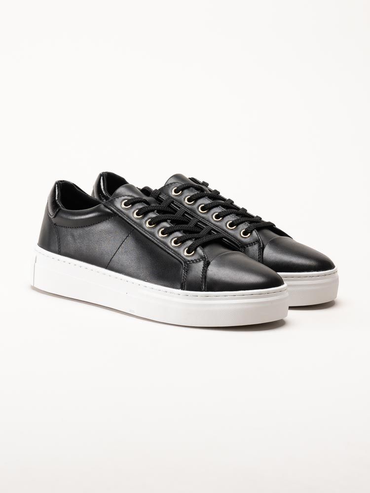 Vagabond - Zoe - Svarta sneakers i skinn