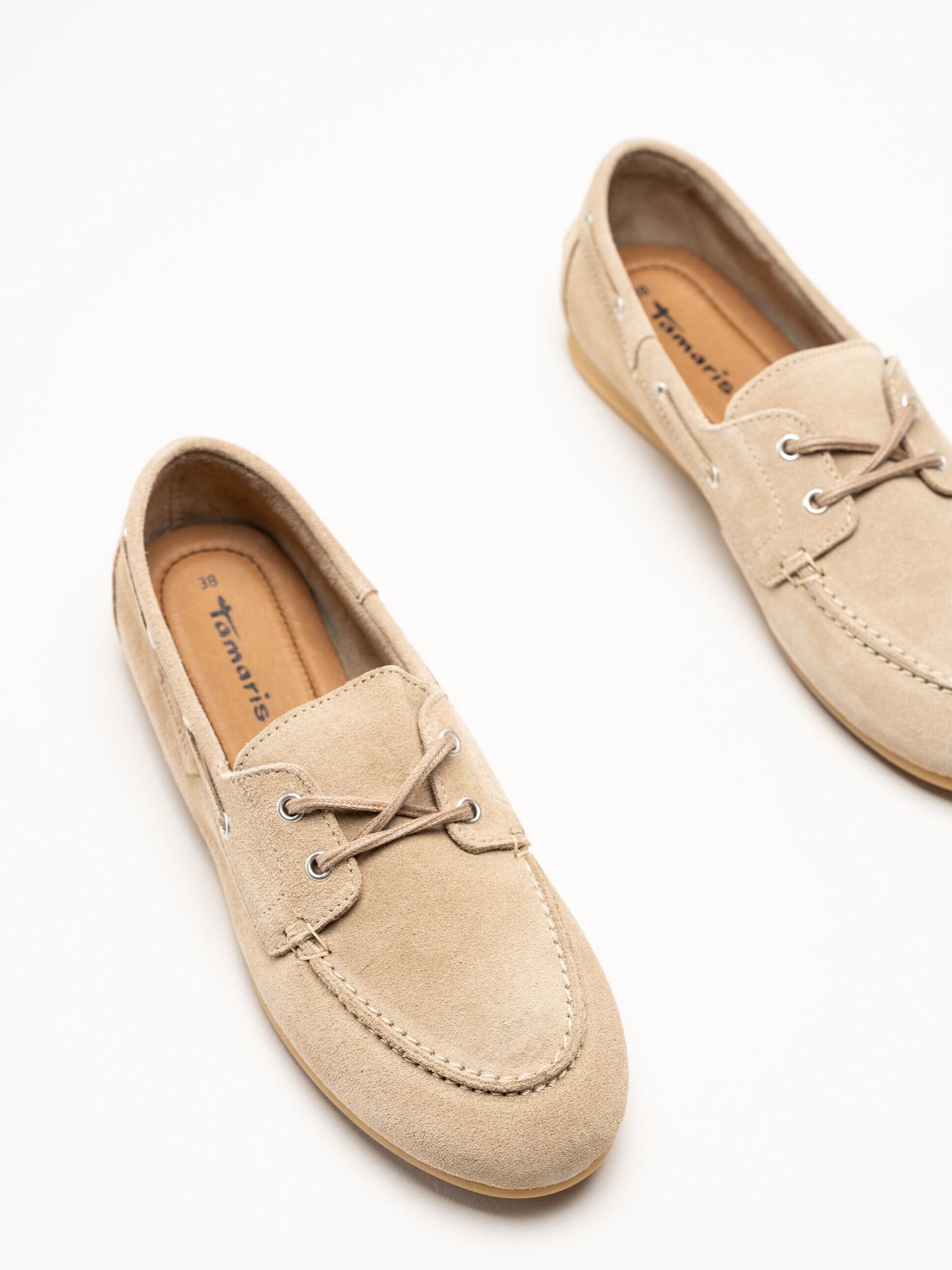 Tamaris - Beige loafers i mocka