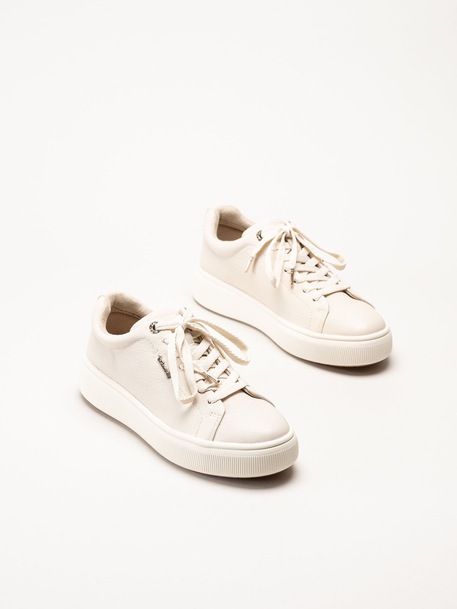 Tamaris - Beige sneakers i skinn