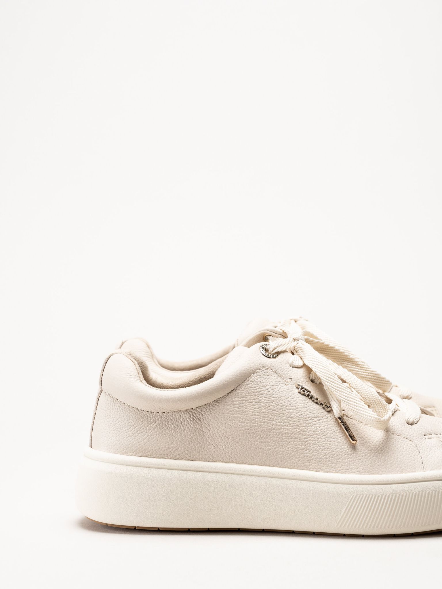 Tamaris - Beige sneakers i skinn
