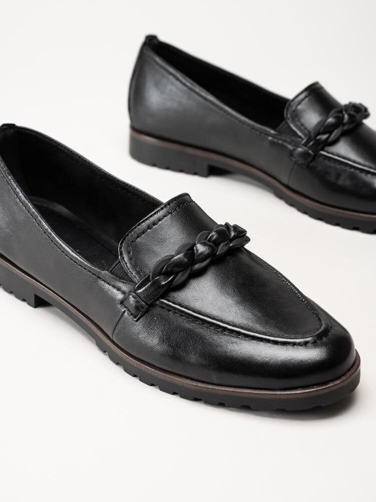 Tamaris - Svarta pennyloafers i skinn