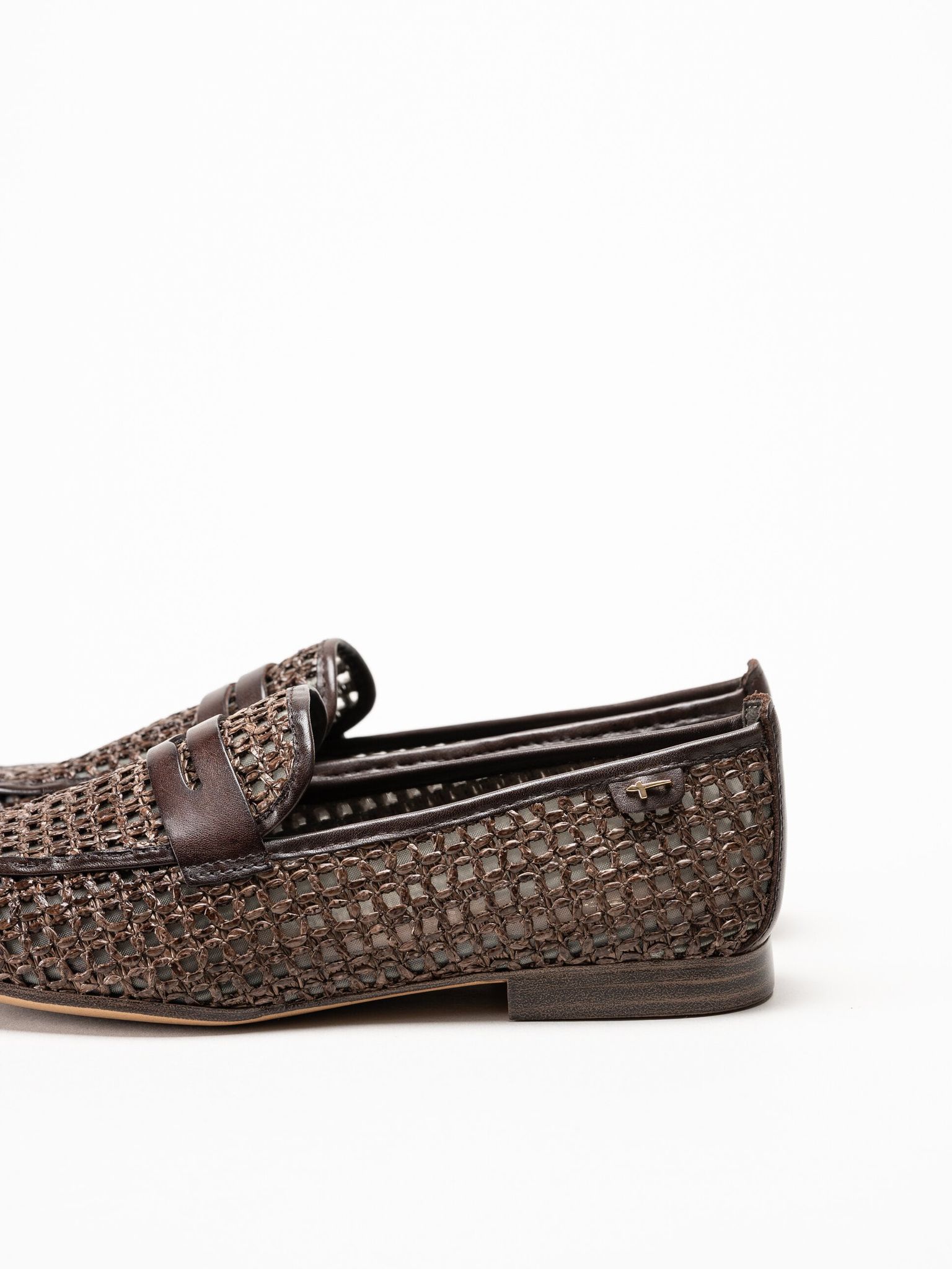 Tamaris - Mörkbruna loafers i skinn