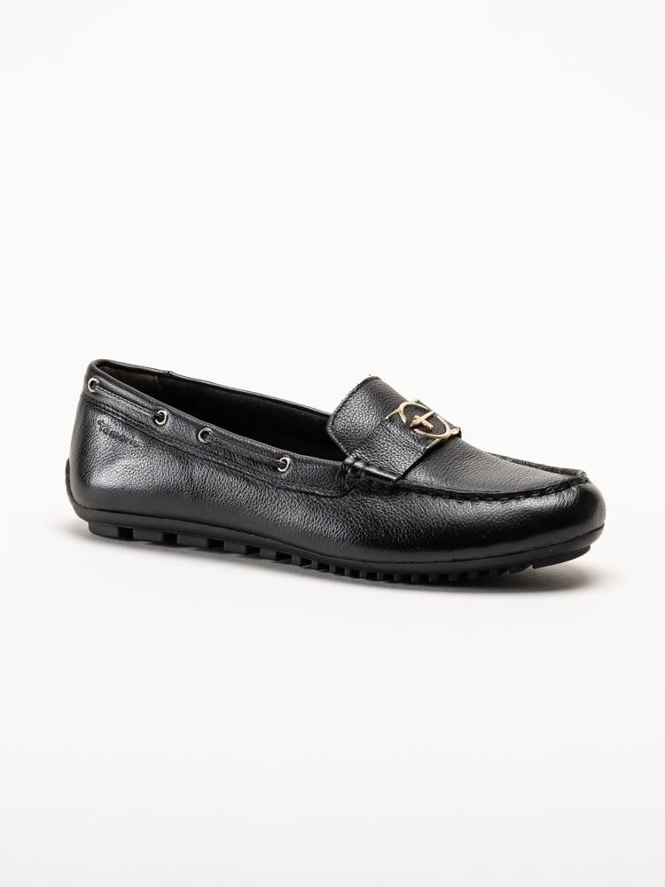 Tamaris - Svarta loafers i skinn