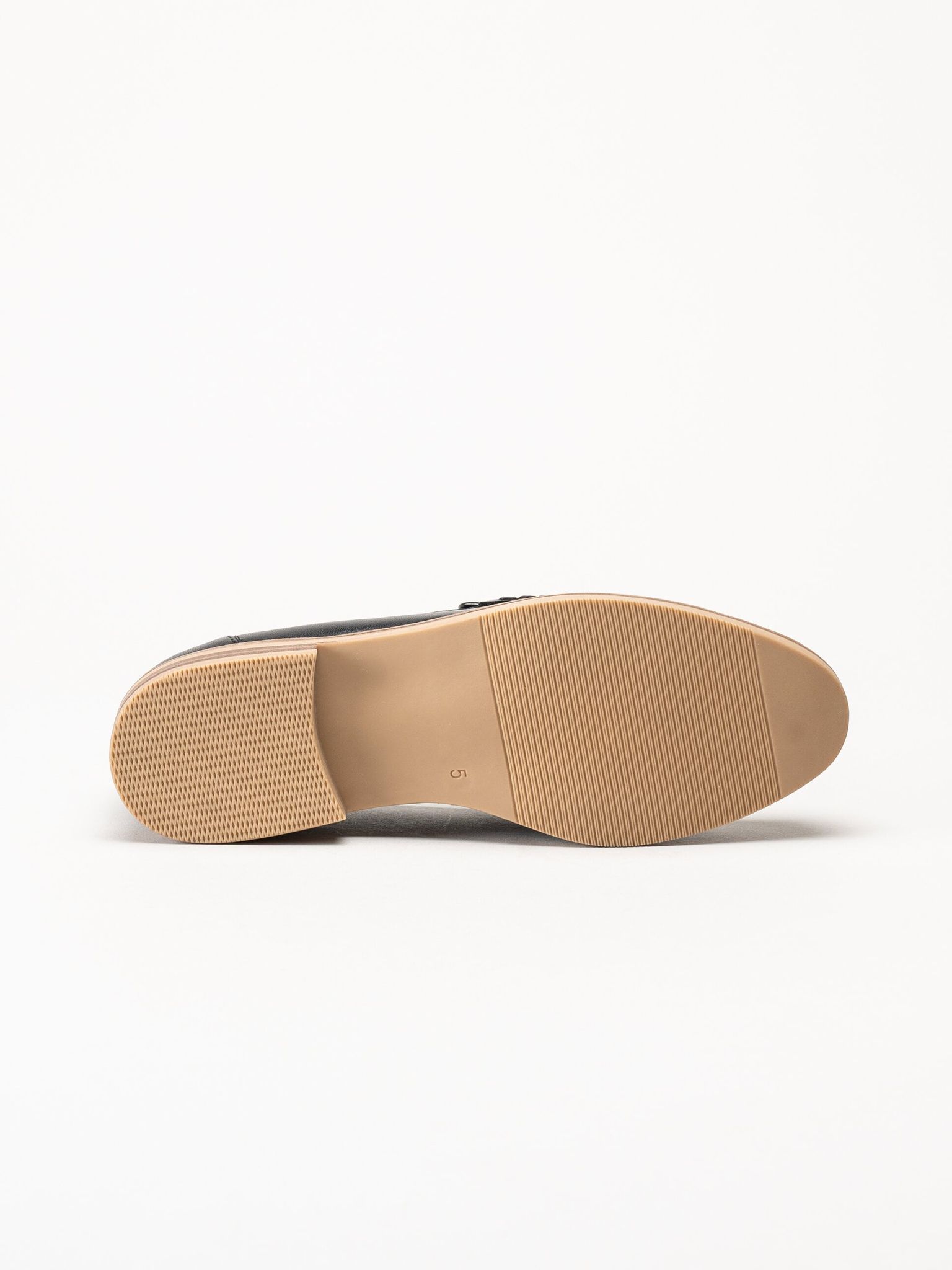 Caprice - Svarta pennyloafers i skinn