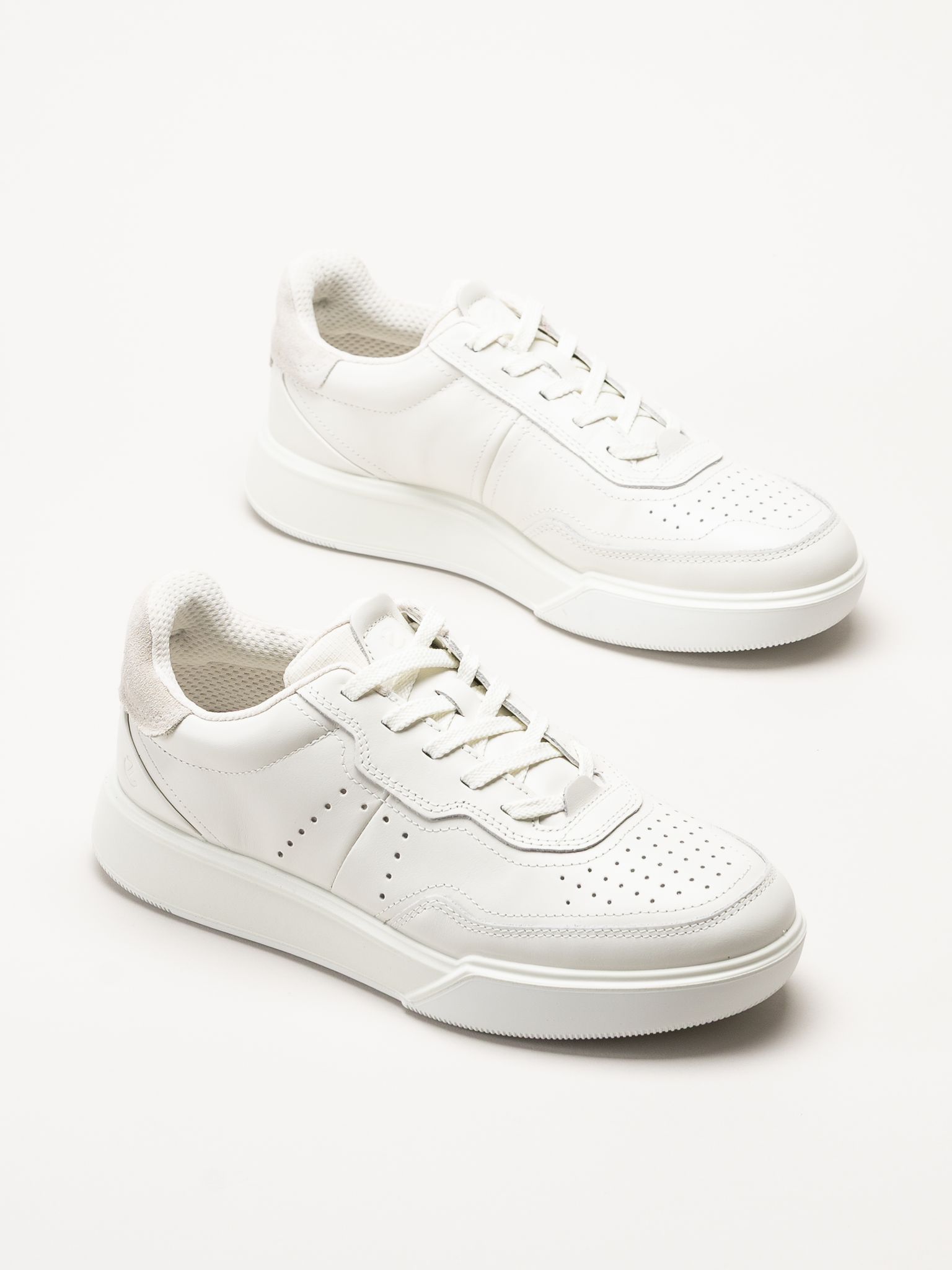 Ecco - Steet Court - Vita sneakers i skinn