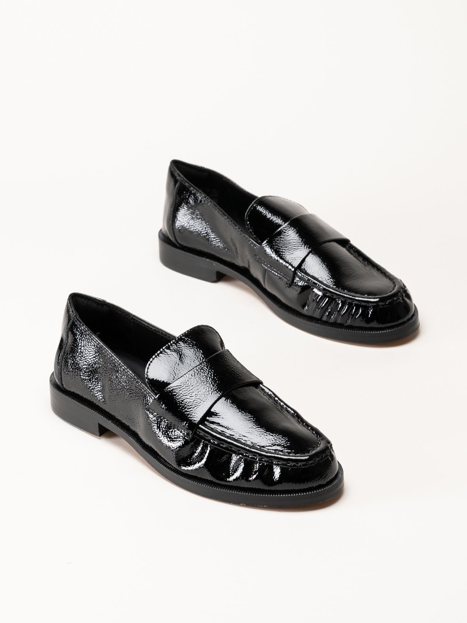 Clarks - Straven2 Step - Svarta loafers
