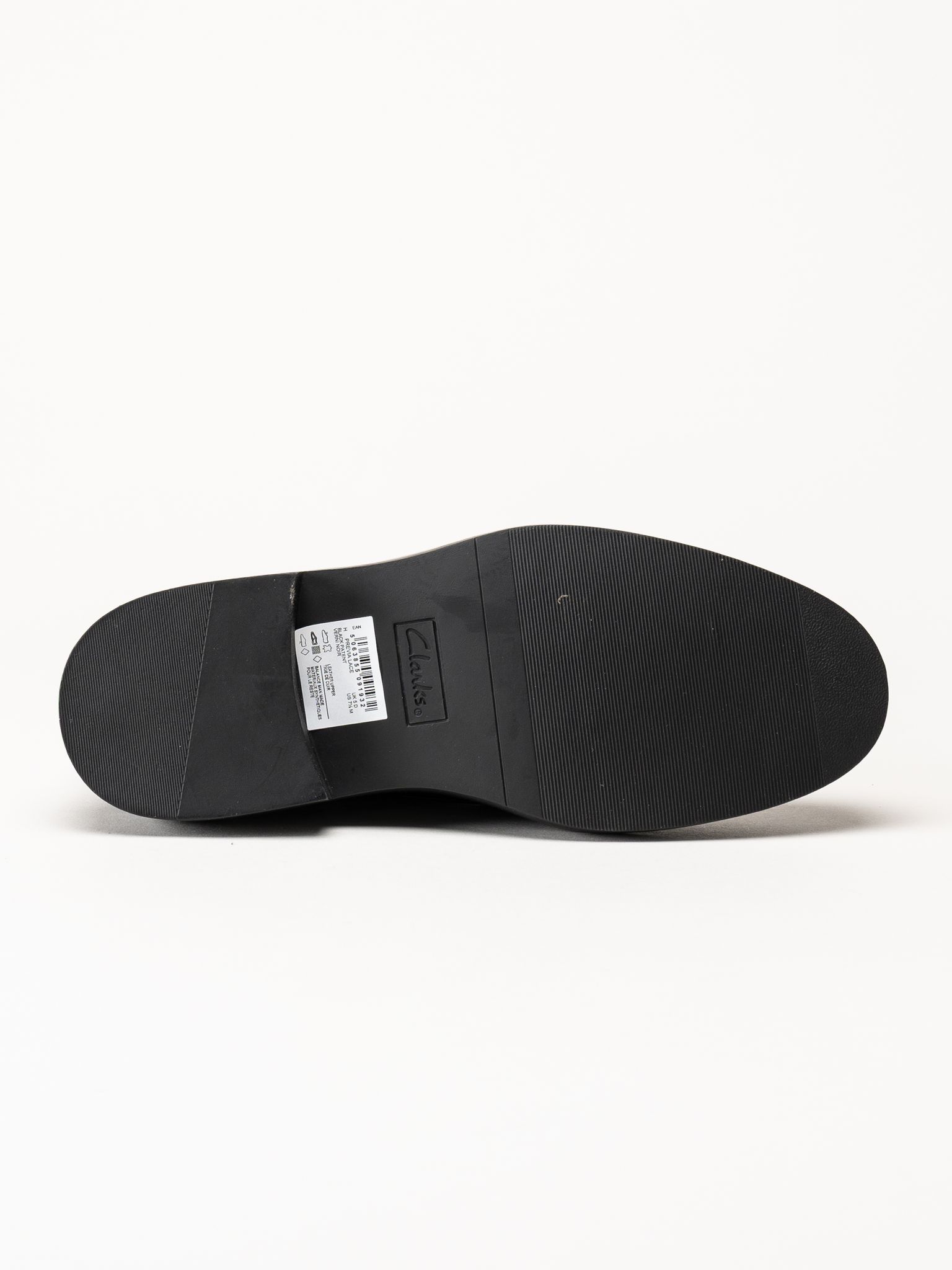 Clarks - Previa Lace - Svarta snörskor i lack