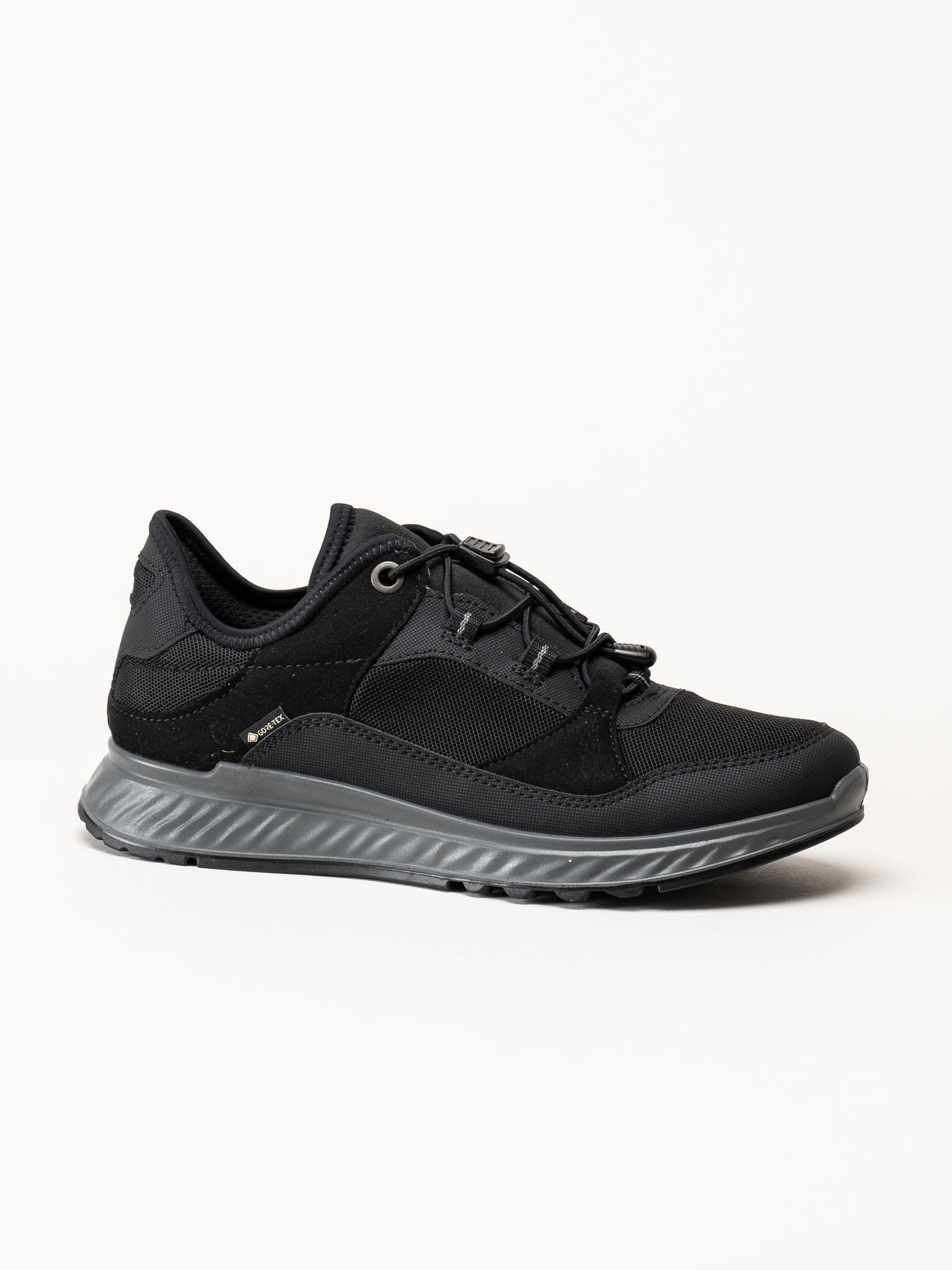 Ecco - Exostride - Svarta sneakers