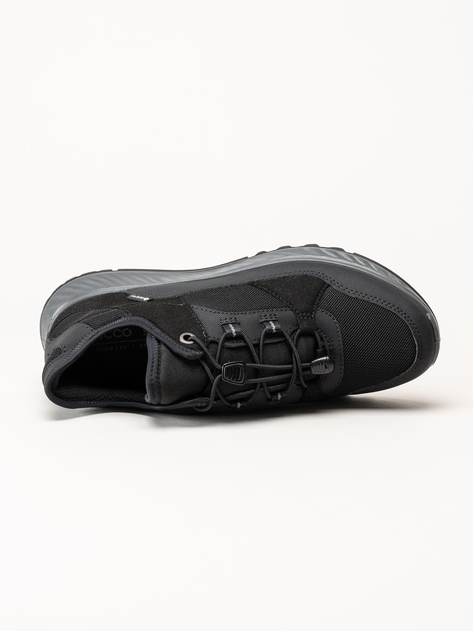Ecco - Exostride - Svarta sneakers