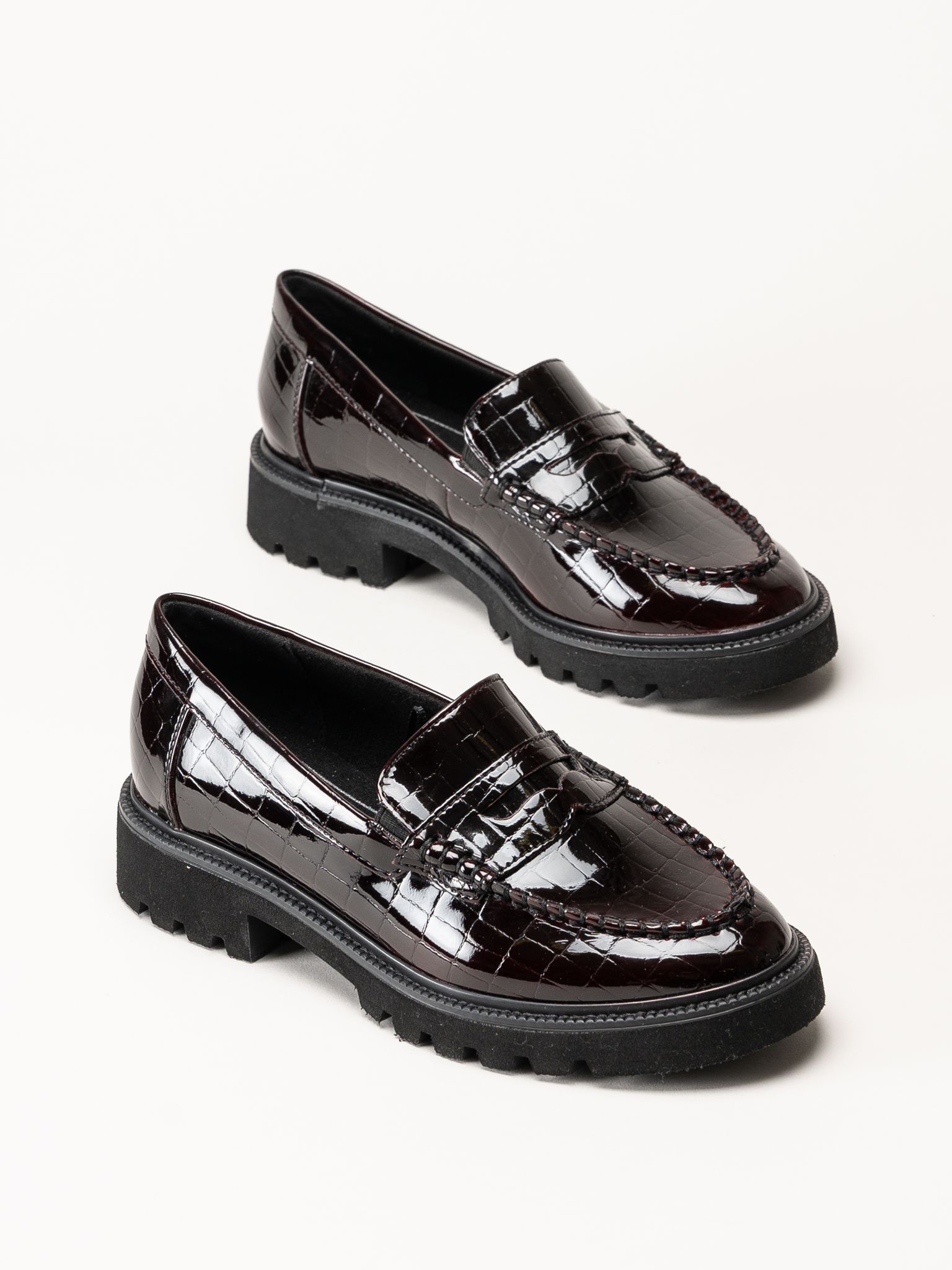 Jana - Bordeauxfärgade loafers