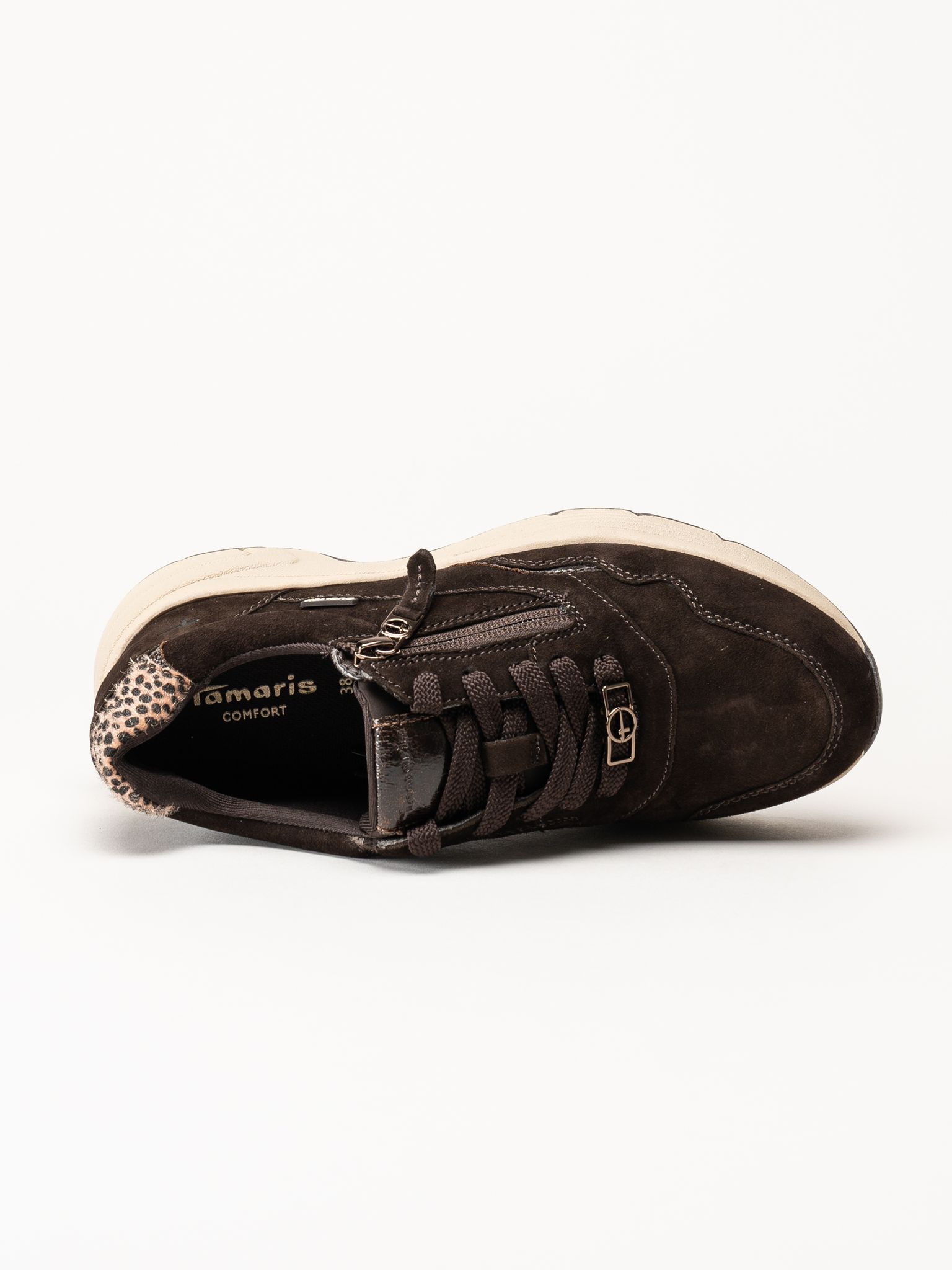 Tamaris - Wide fit - Mörkbruna sneakers i mocka