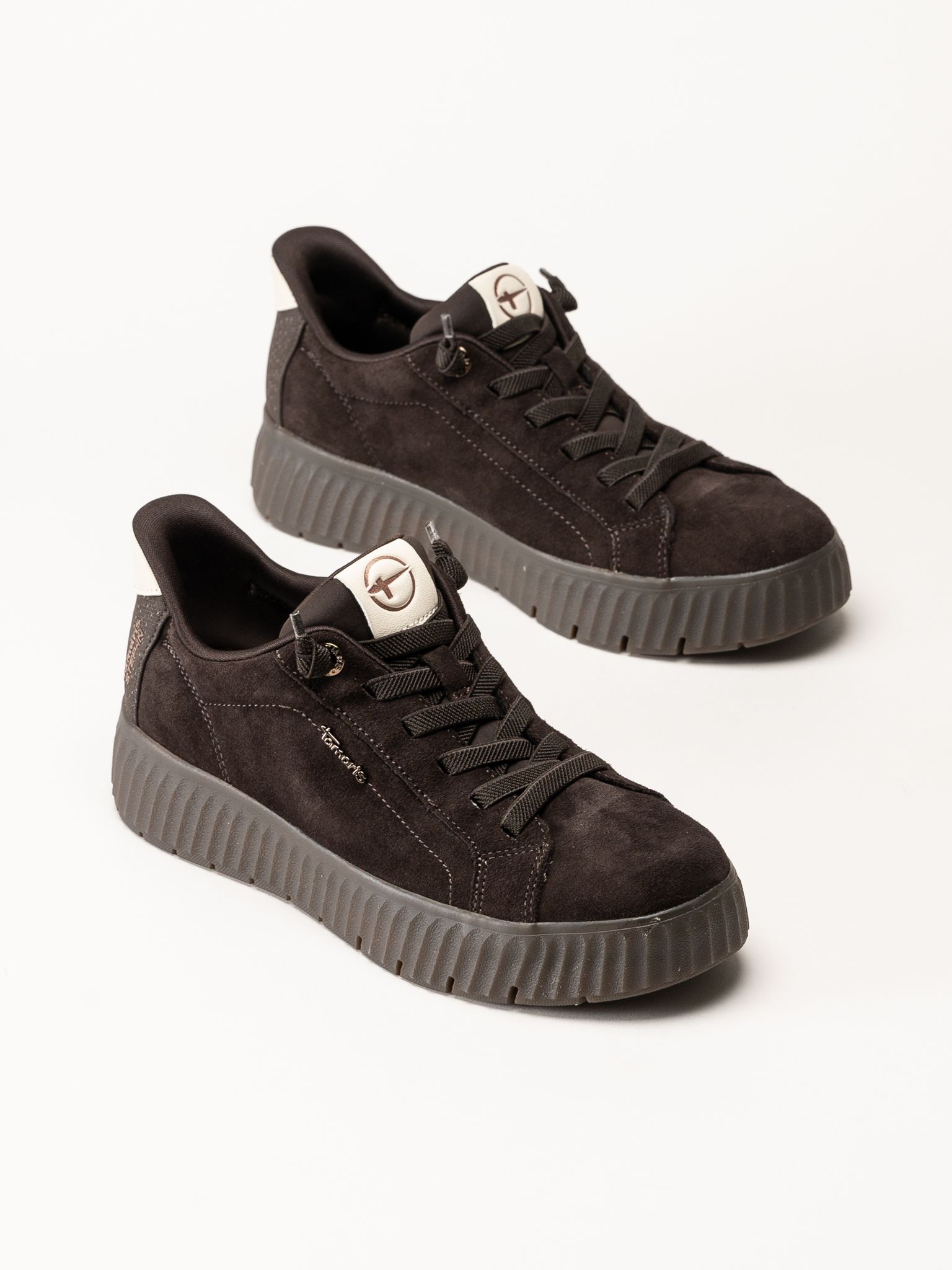 Tamaris - Wide fit - Mörkbruna sneakers
