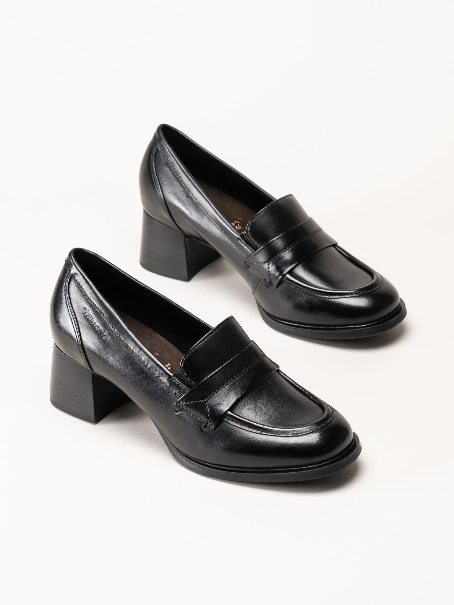 Tamaris - Wide fit - Svarta klackskor