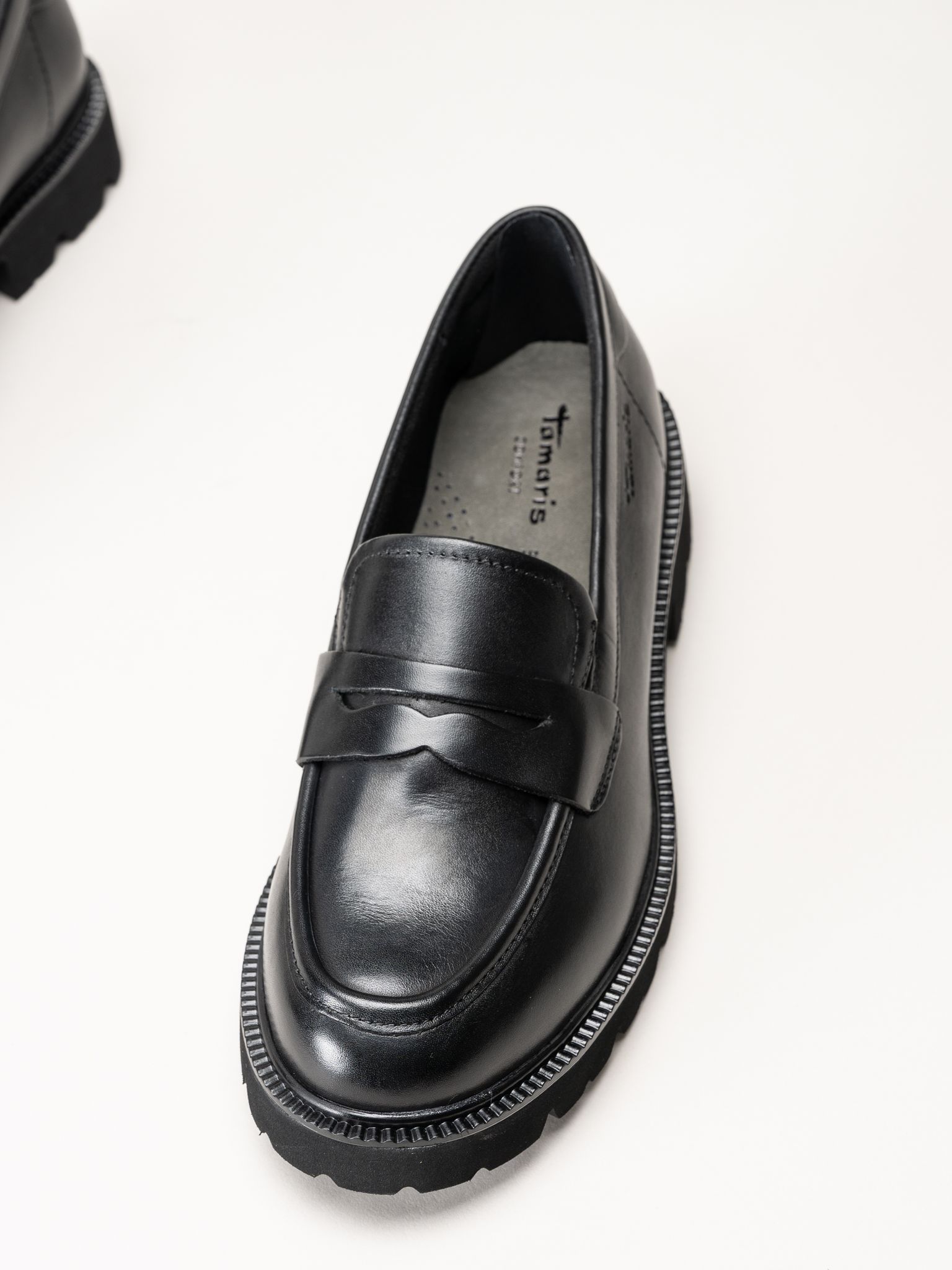 Tamaris - Wide fit - Svarta loafers