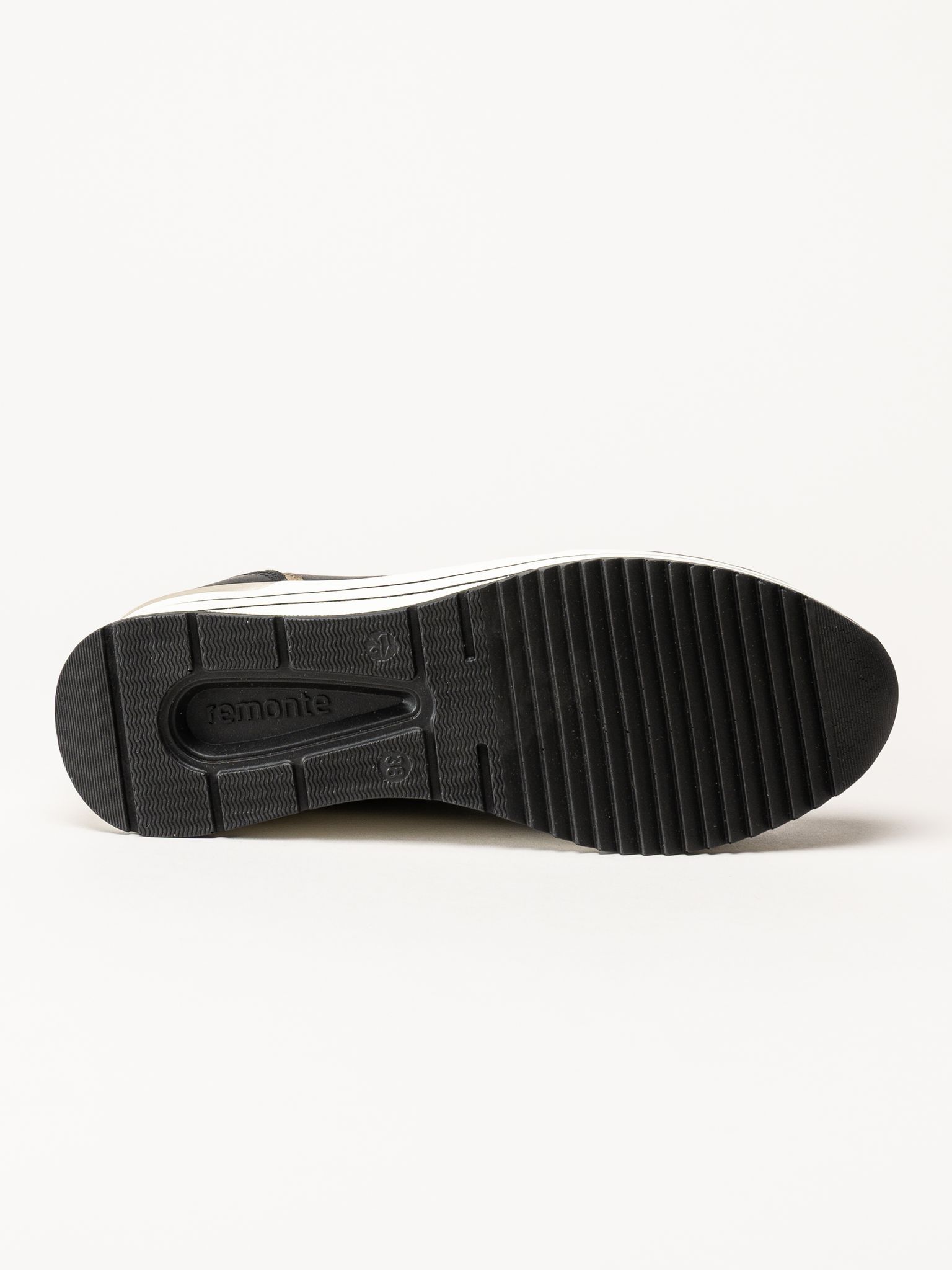 Remonte - Svarta sneakers