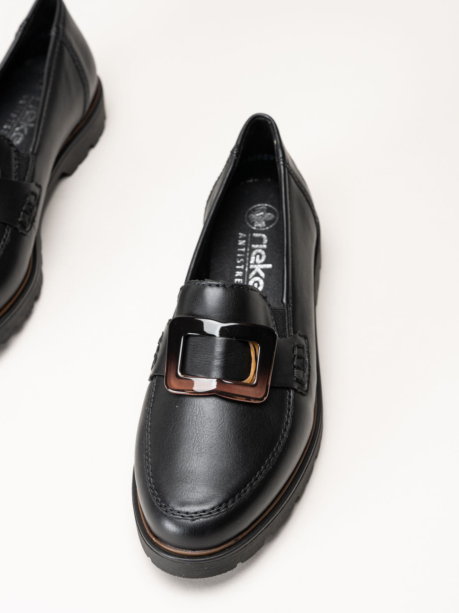 Rieker - Svarta loafers