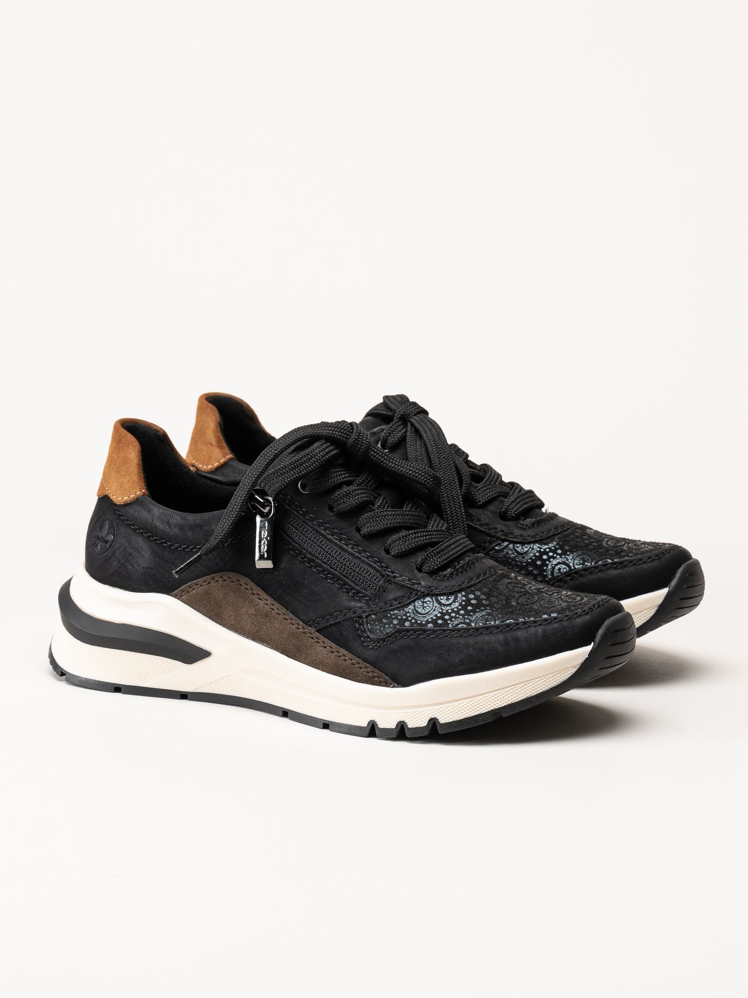 Rieker - Svarta sneakers