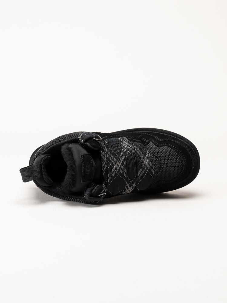 UGG - Lowmel - Svarta ullfodrade sneakers