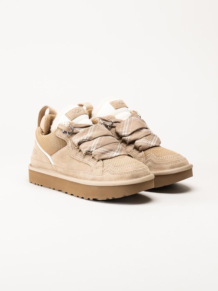 UGG - Lowmel - Beige ullfodrade sneakers
